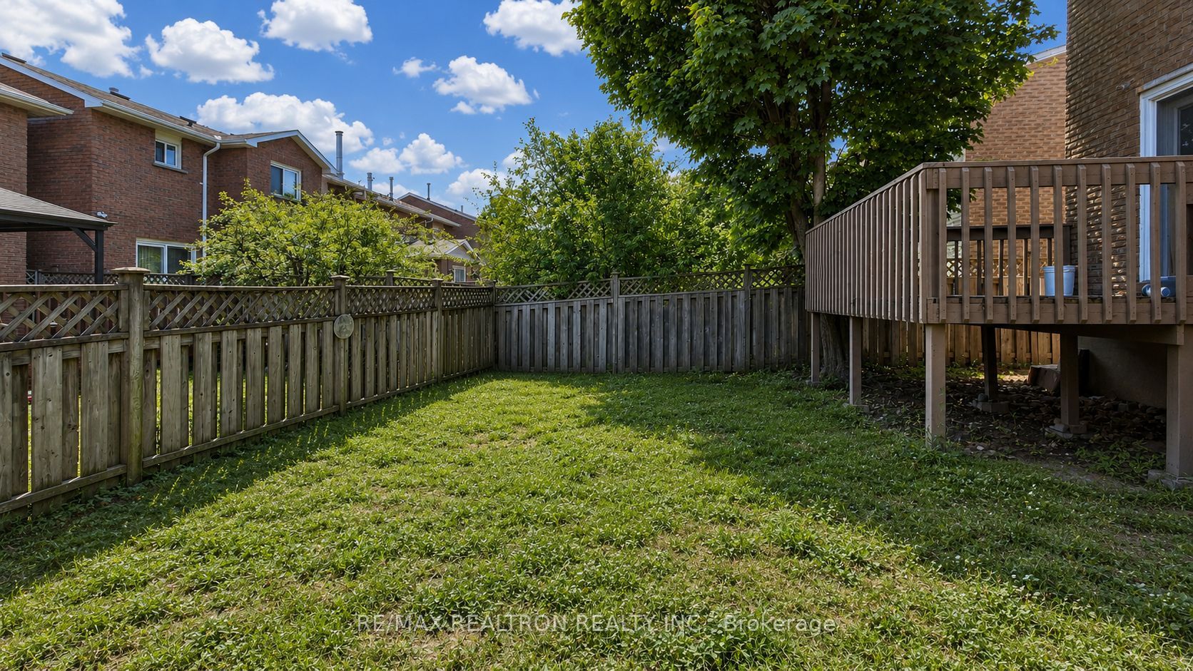 72 Halfmoon Square Property Photo 49