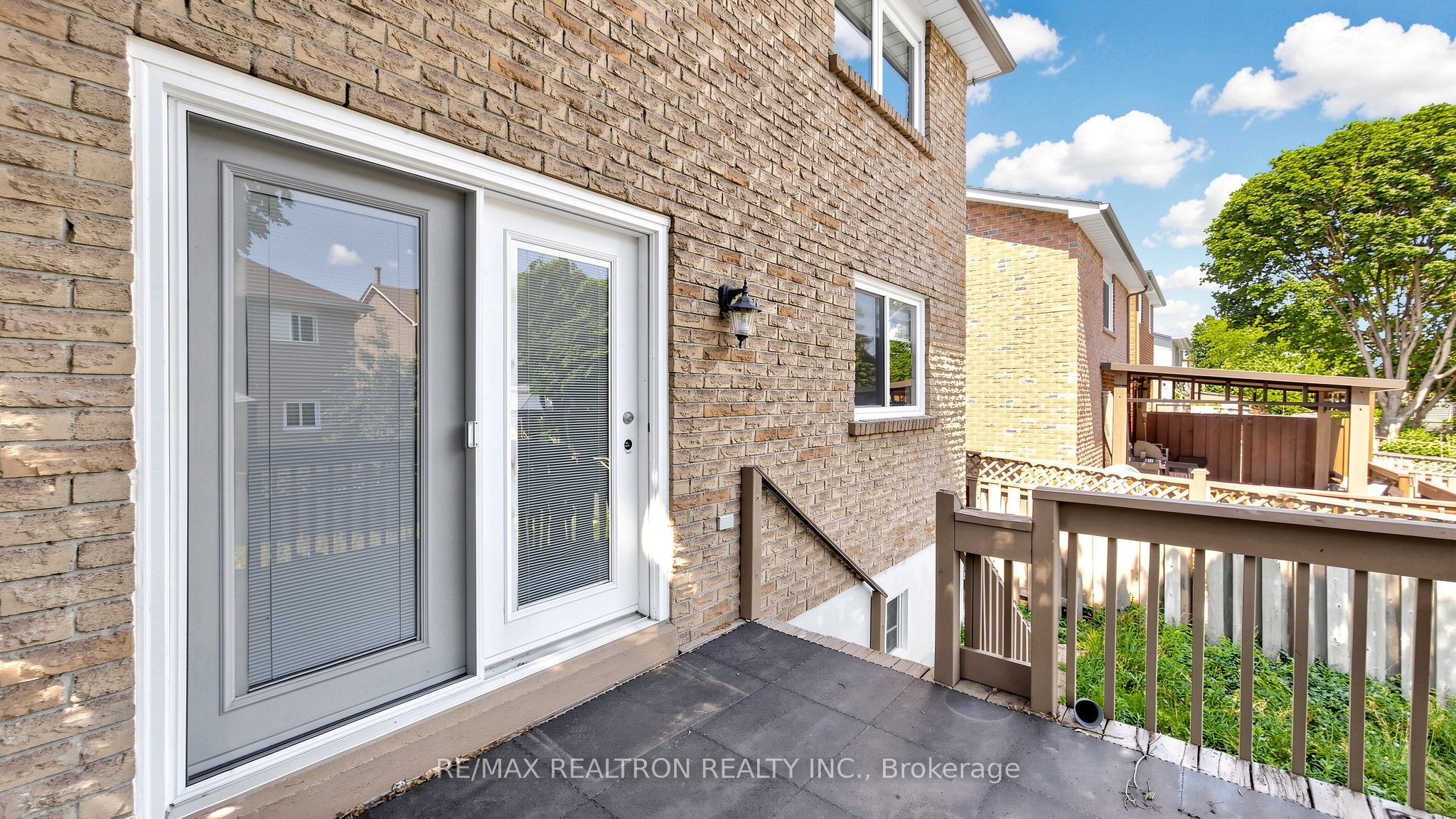 72 Halfmoon Square Property Photo 50