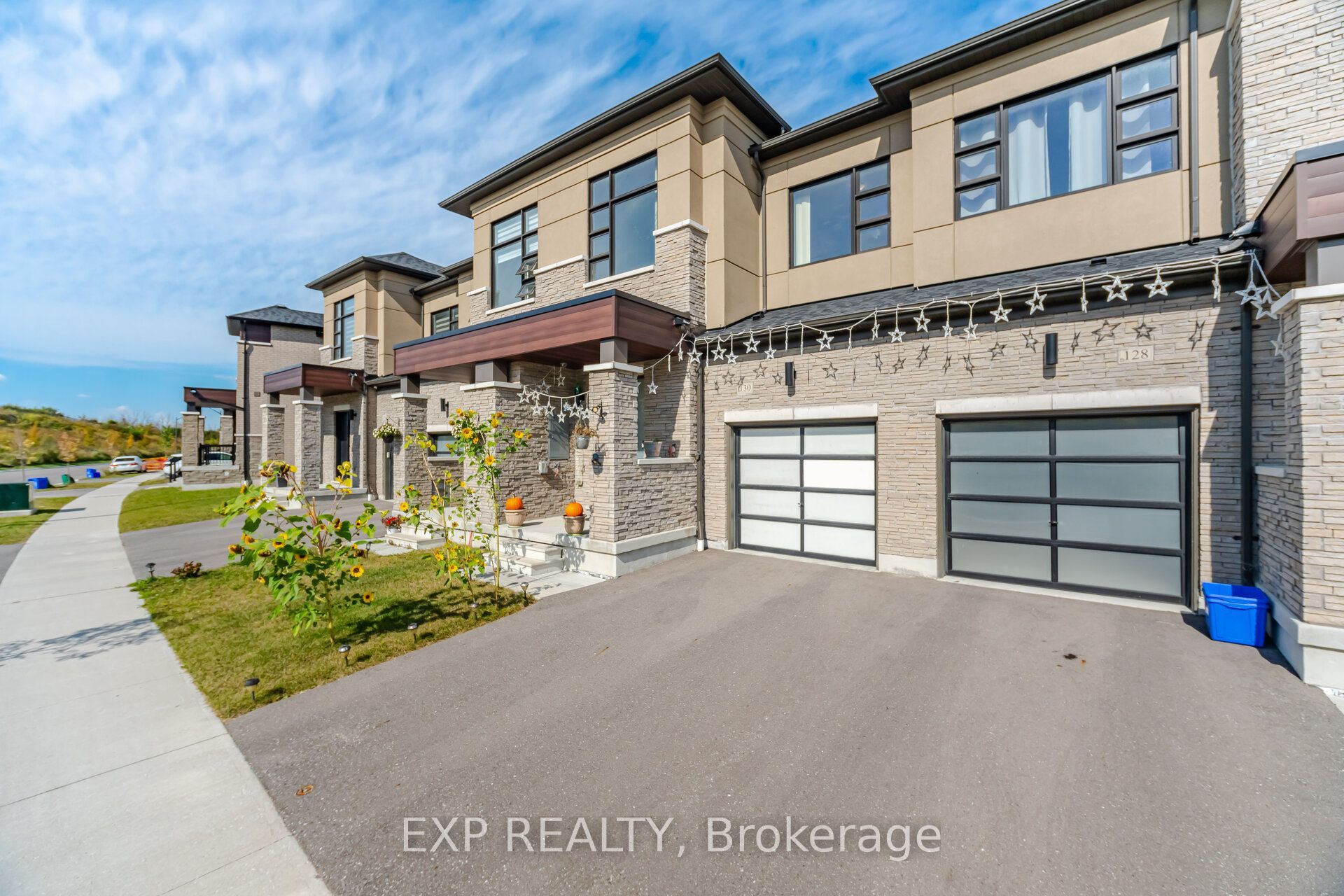 130 Ogston Crescent Property Photo 3