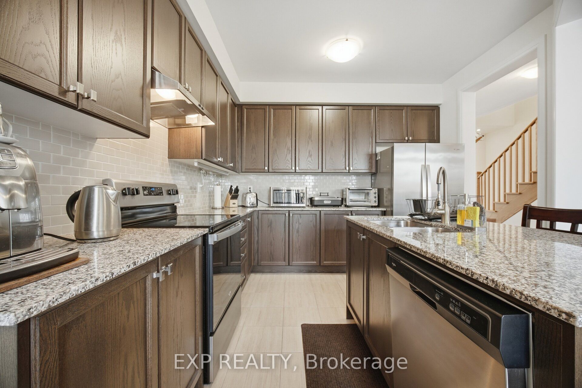 130 Ogston Crescent Property Photo 15