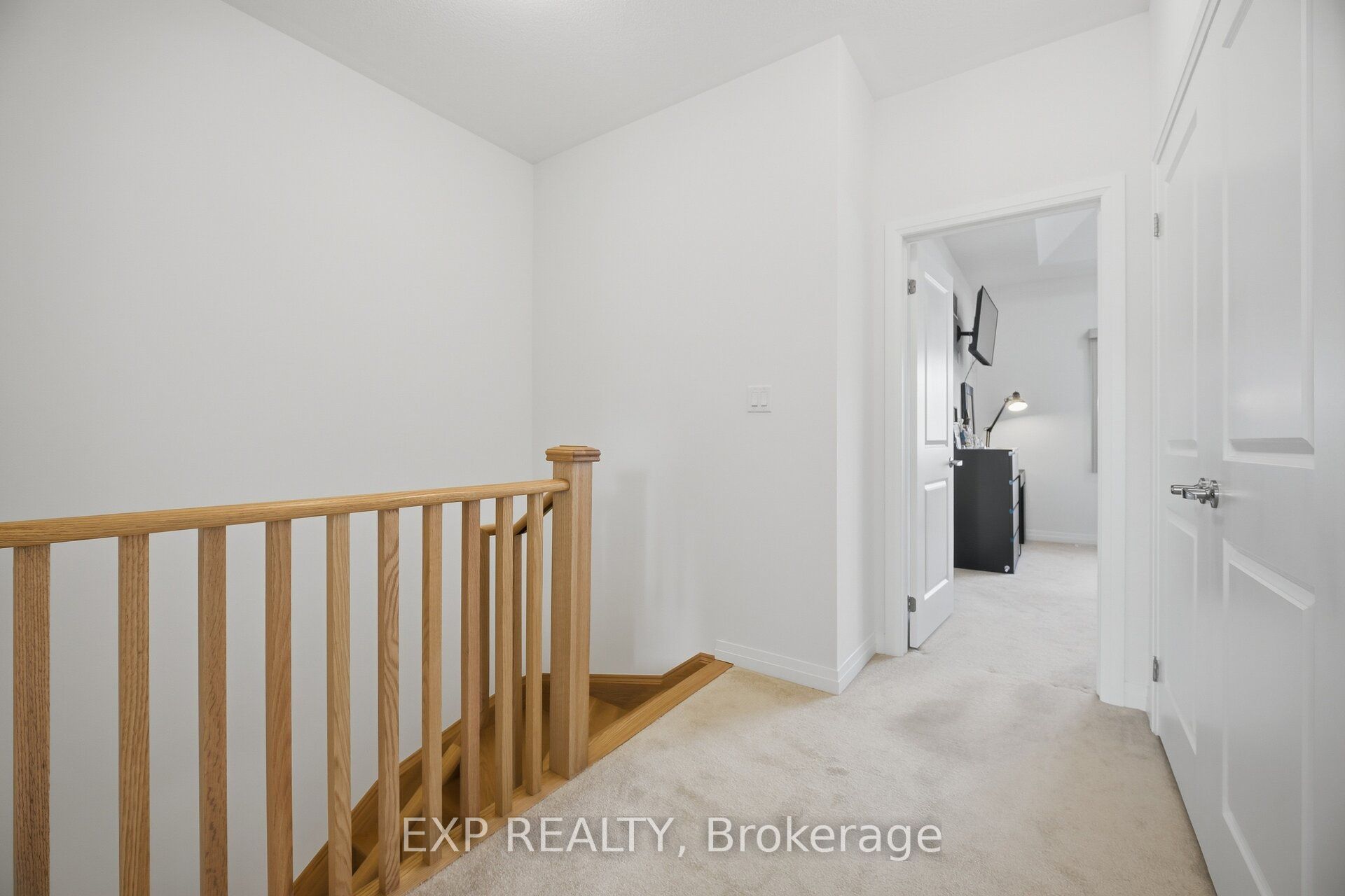 130 Ogston Crescent Property Photo 23