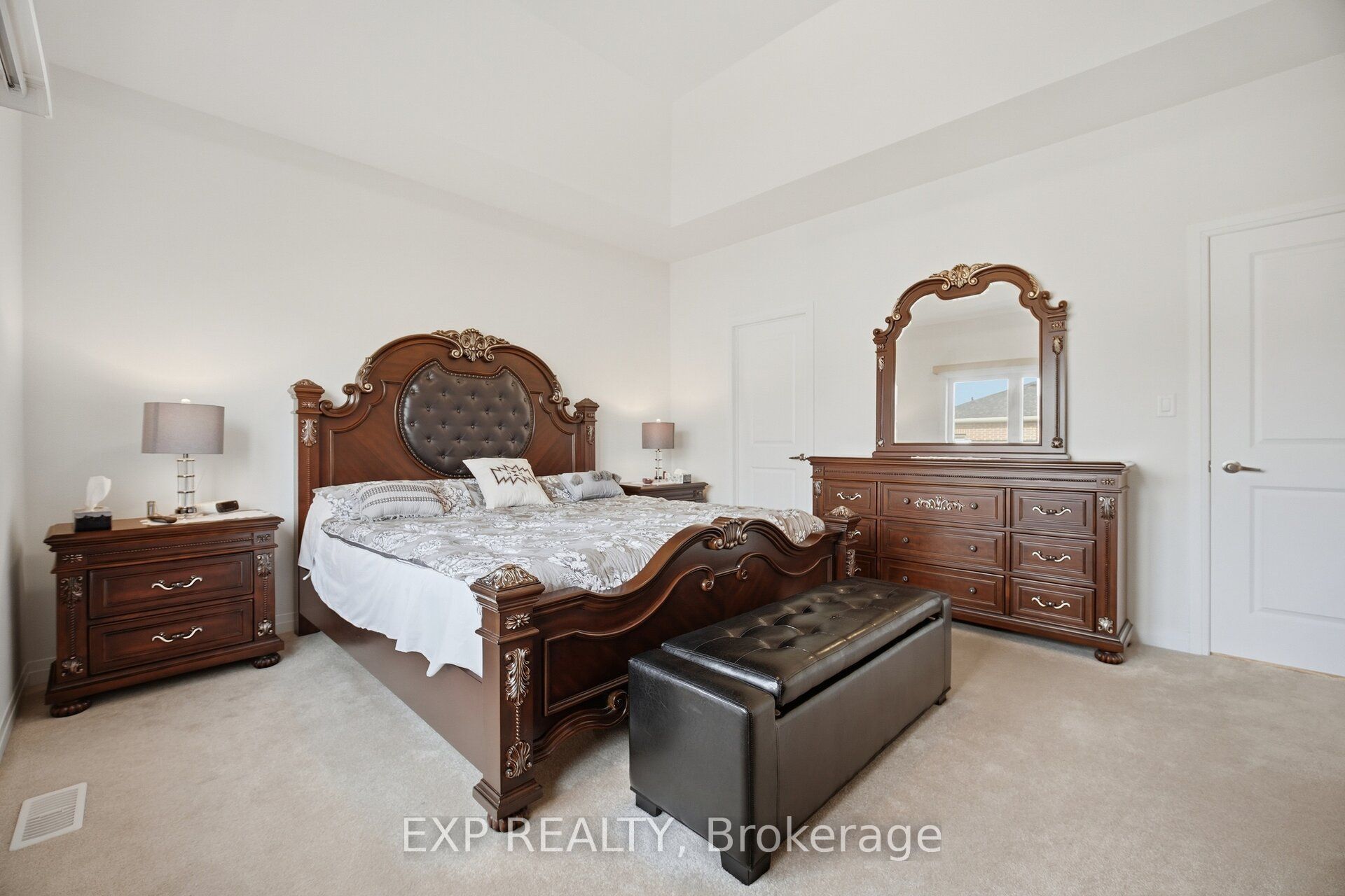 130 Ogston Crescent Property Photo 25