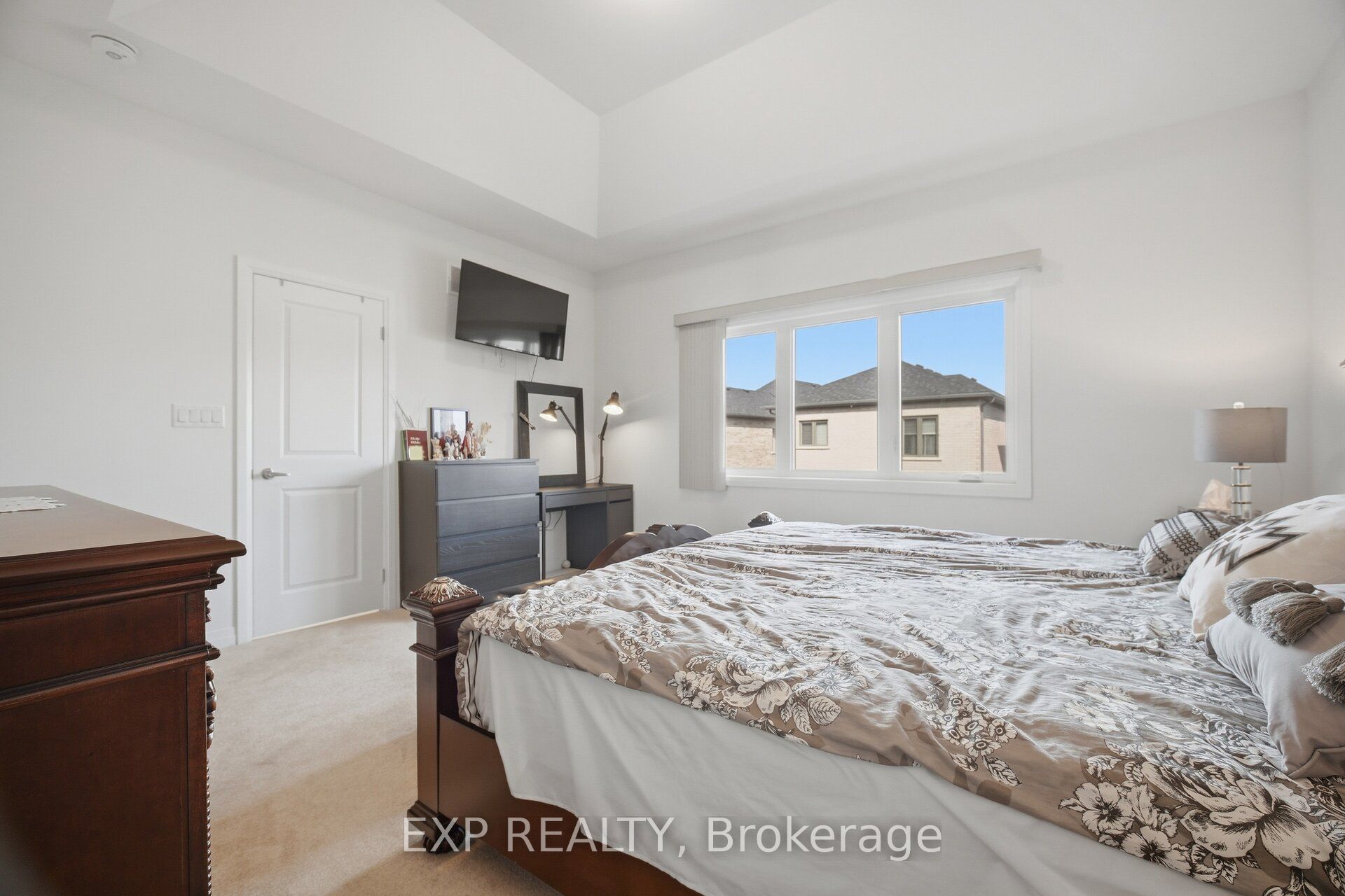 130 Ogston Crescent Property Photo 26