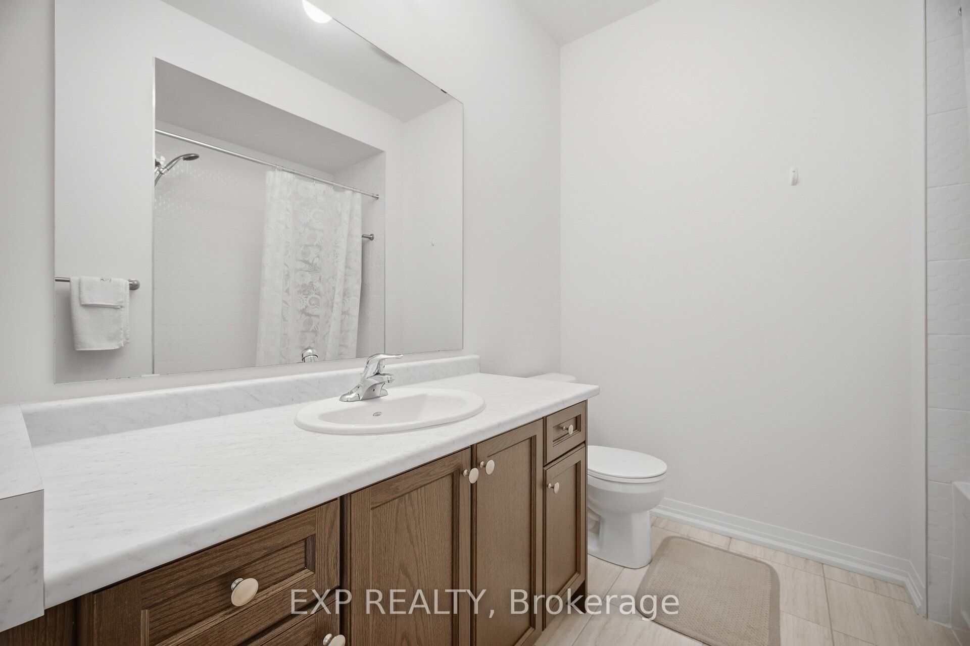 130 Ogston Crescent Property Photo 33