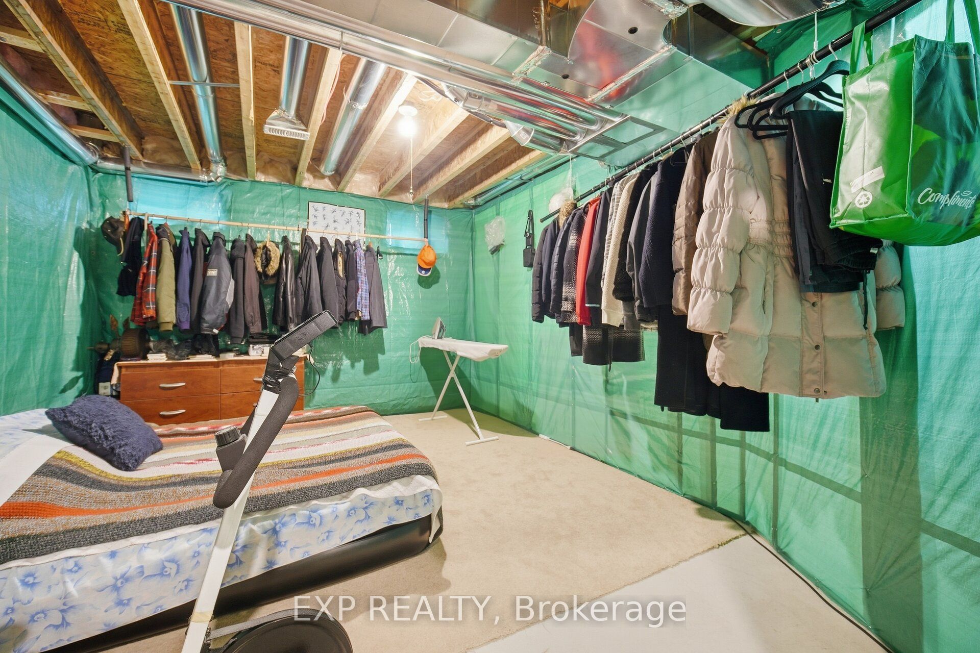 130 Ogston Crescent Property Photo 38