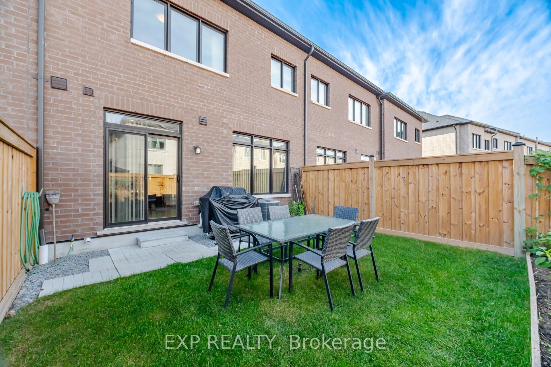 130 Ogston Crescent Property Photo 43