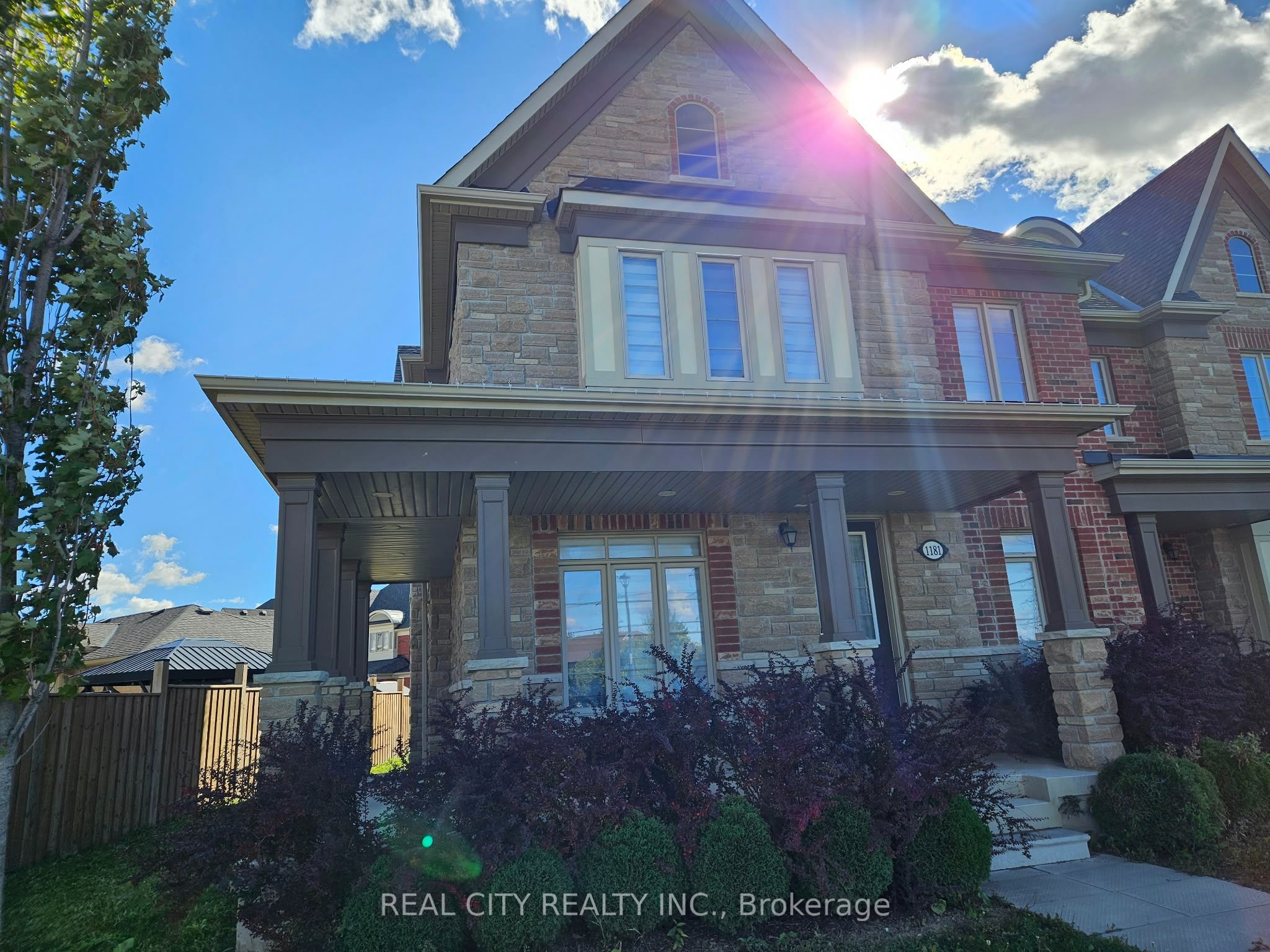 1181 Church Street N Property Photo 1