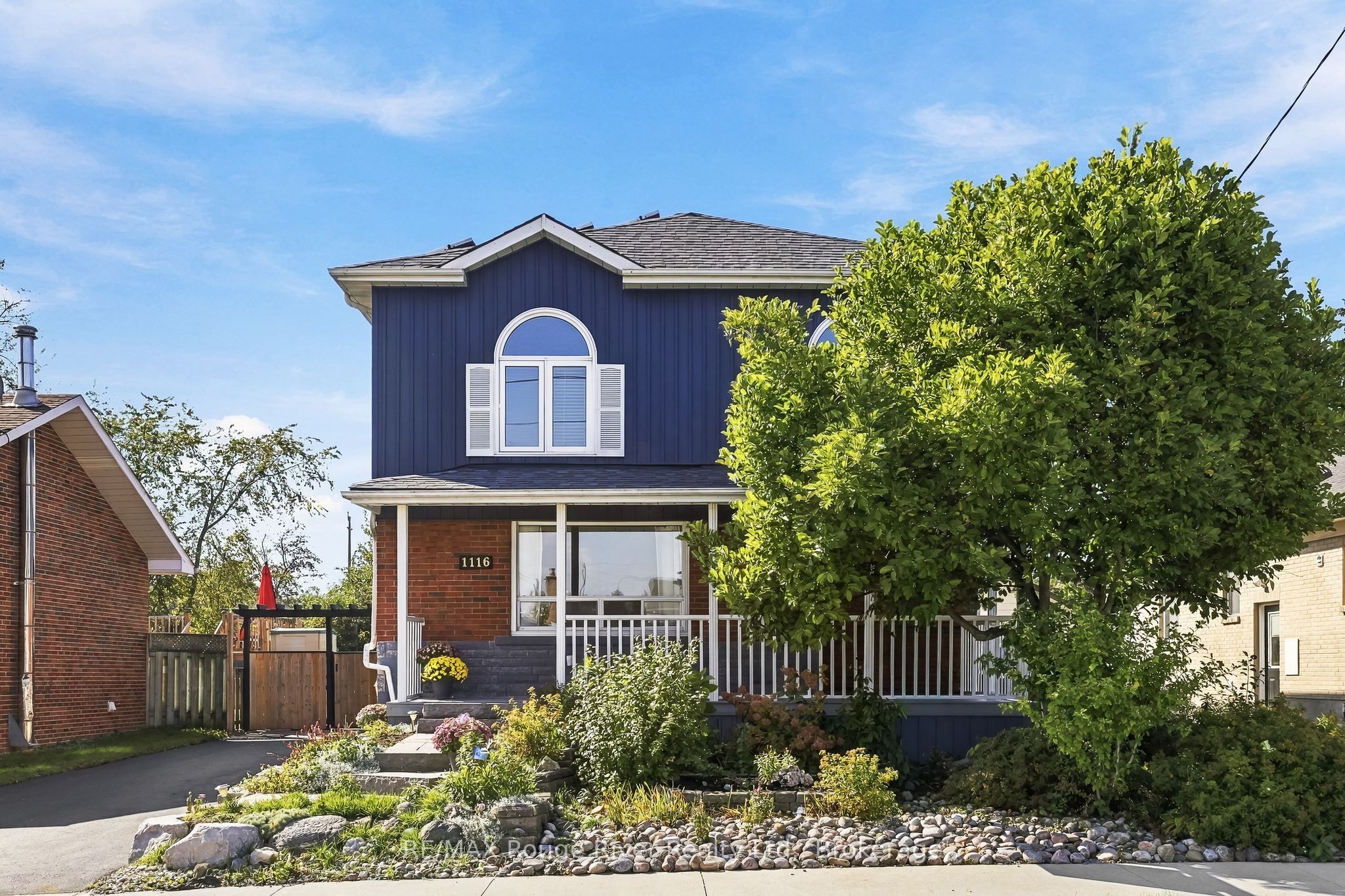 1116 Green Street Property Photo 1