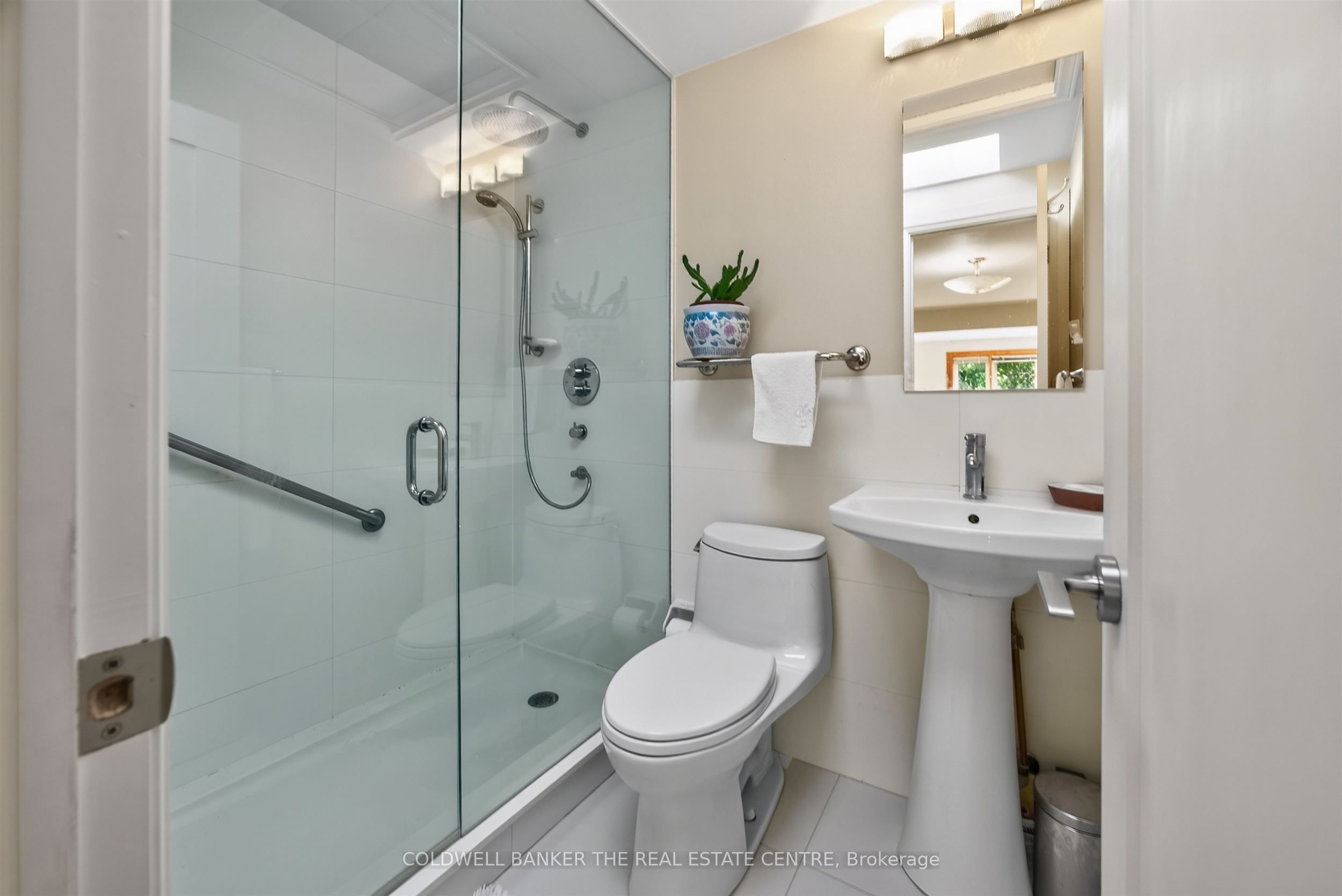 15 Craiglee Drive Property Photo 23