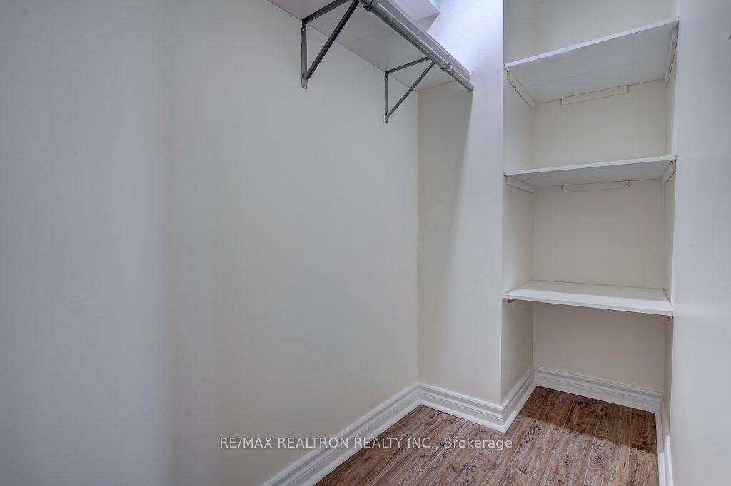 41 Oswell Drive Bsmnt Property Photo 24