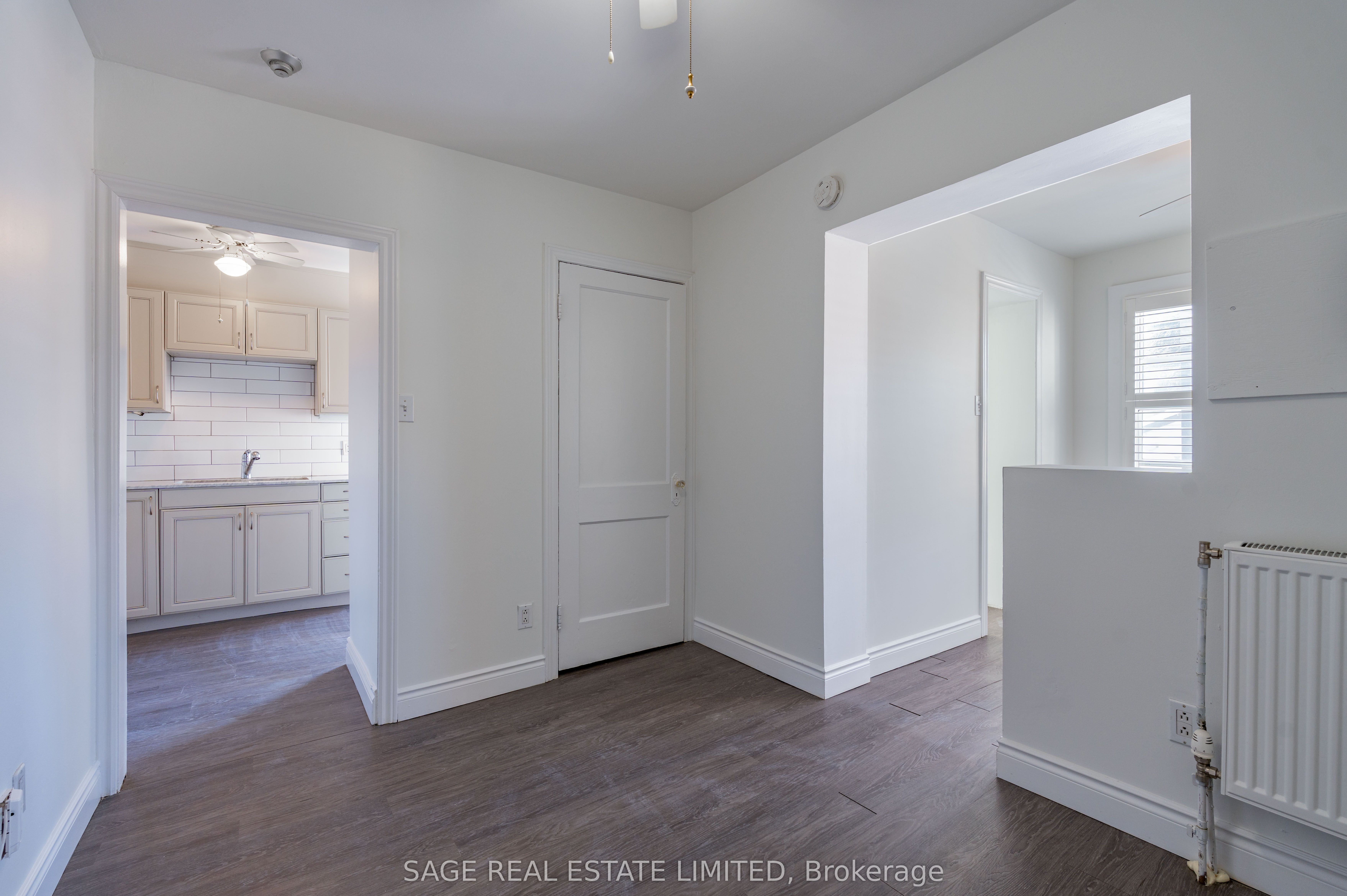 8 Brookmount Road 1b Property Photo 6