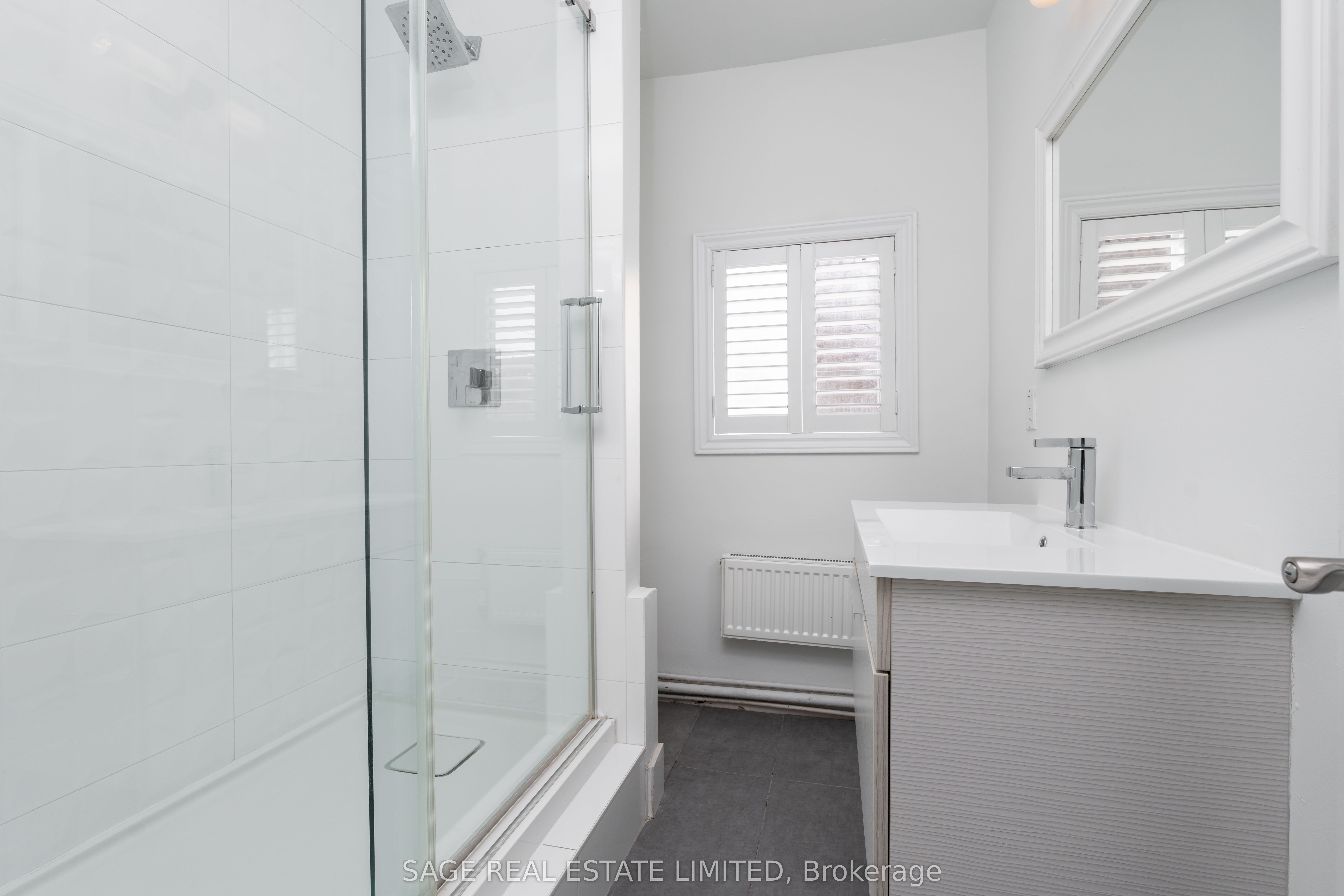 8 Brookmount Road 1b Property Photo 12