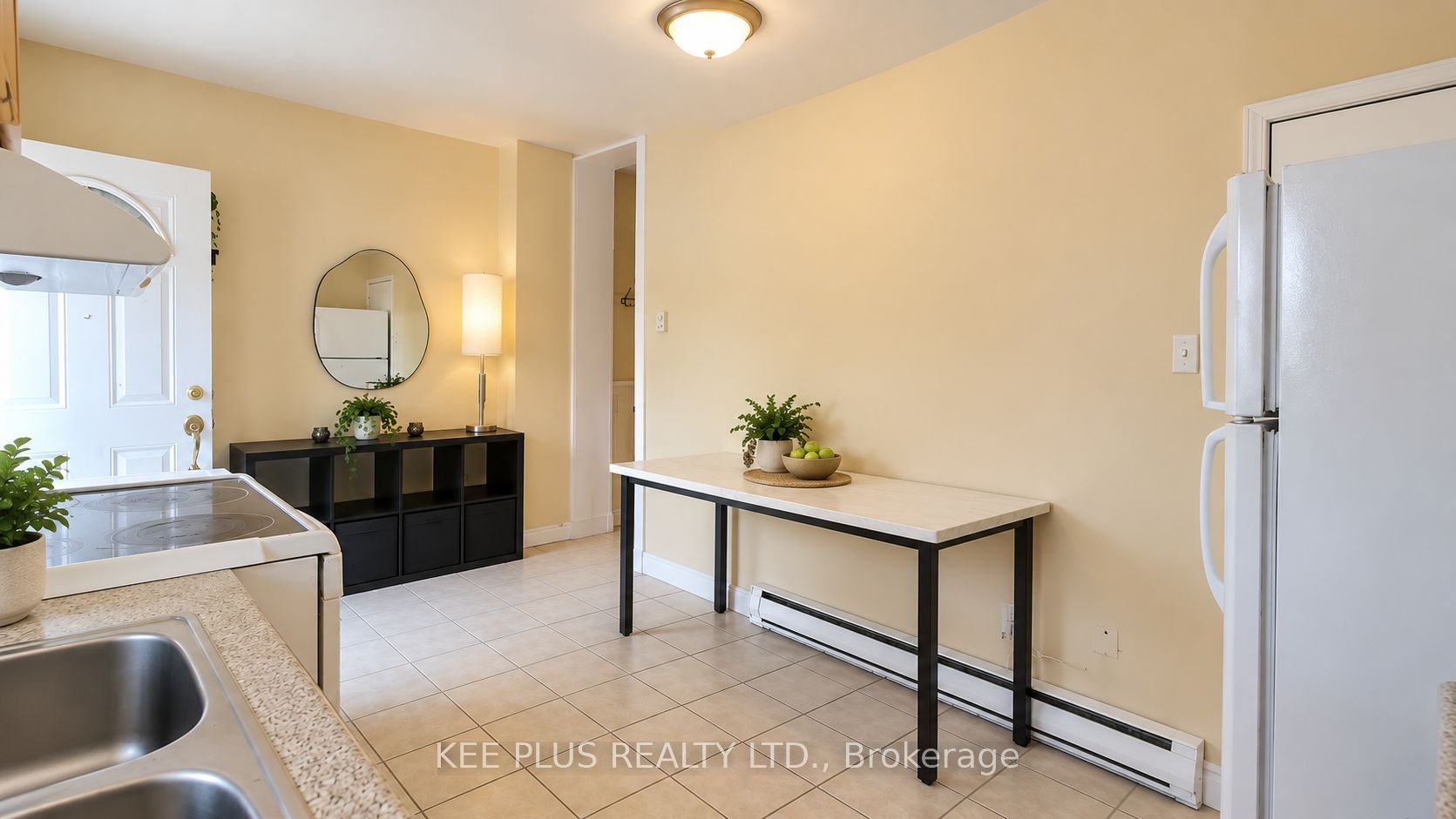 131 Chisholm Avenue 1 Property Photo 4