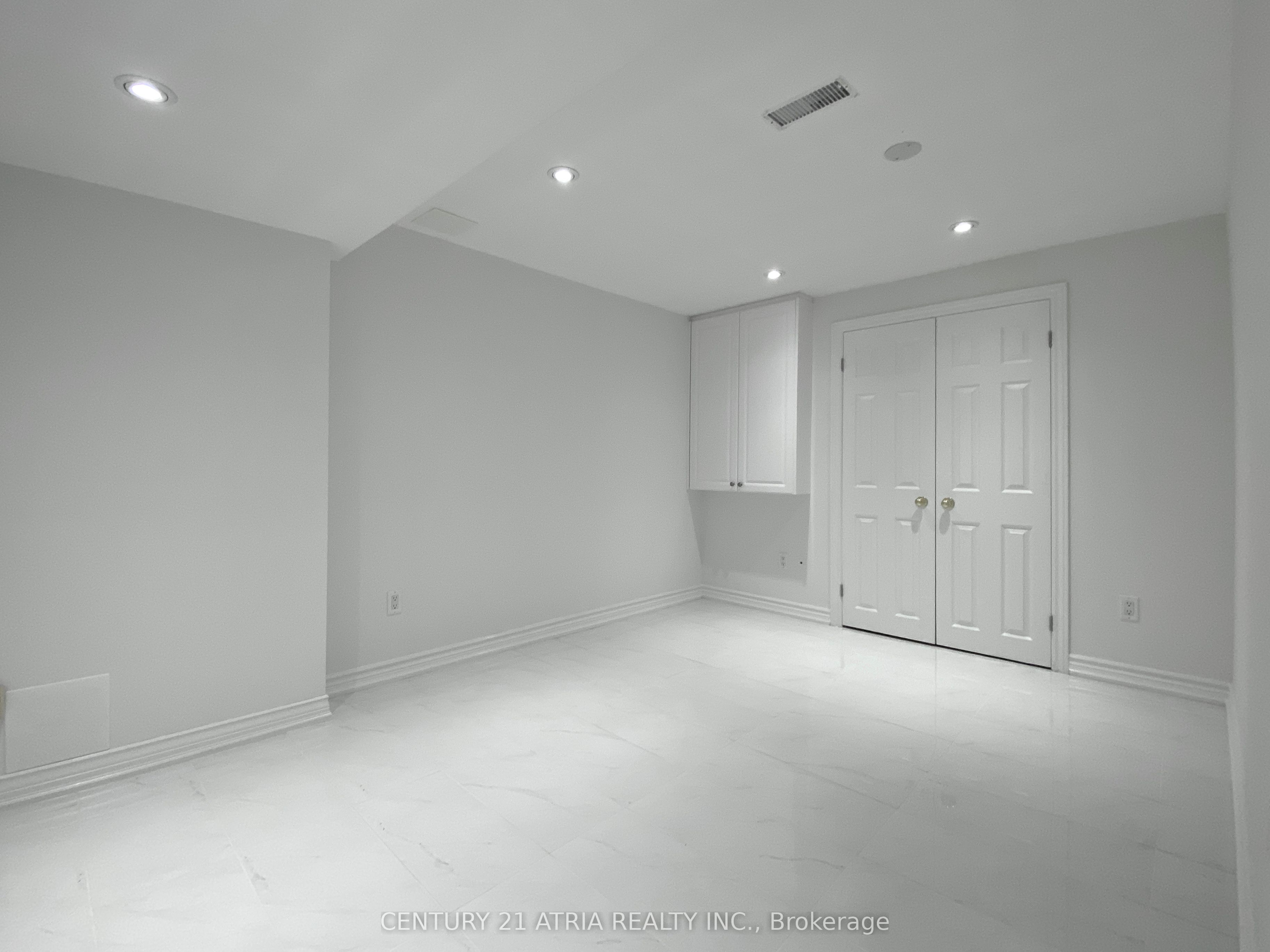 40 Alanbull Square Lower Property Photo 7