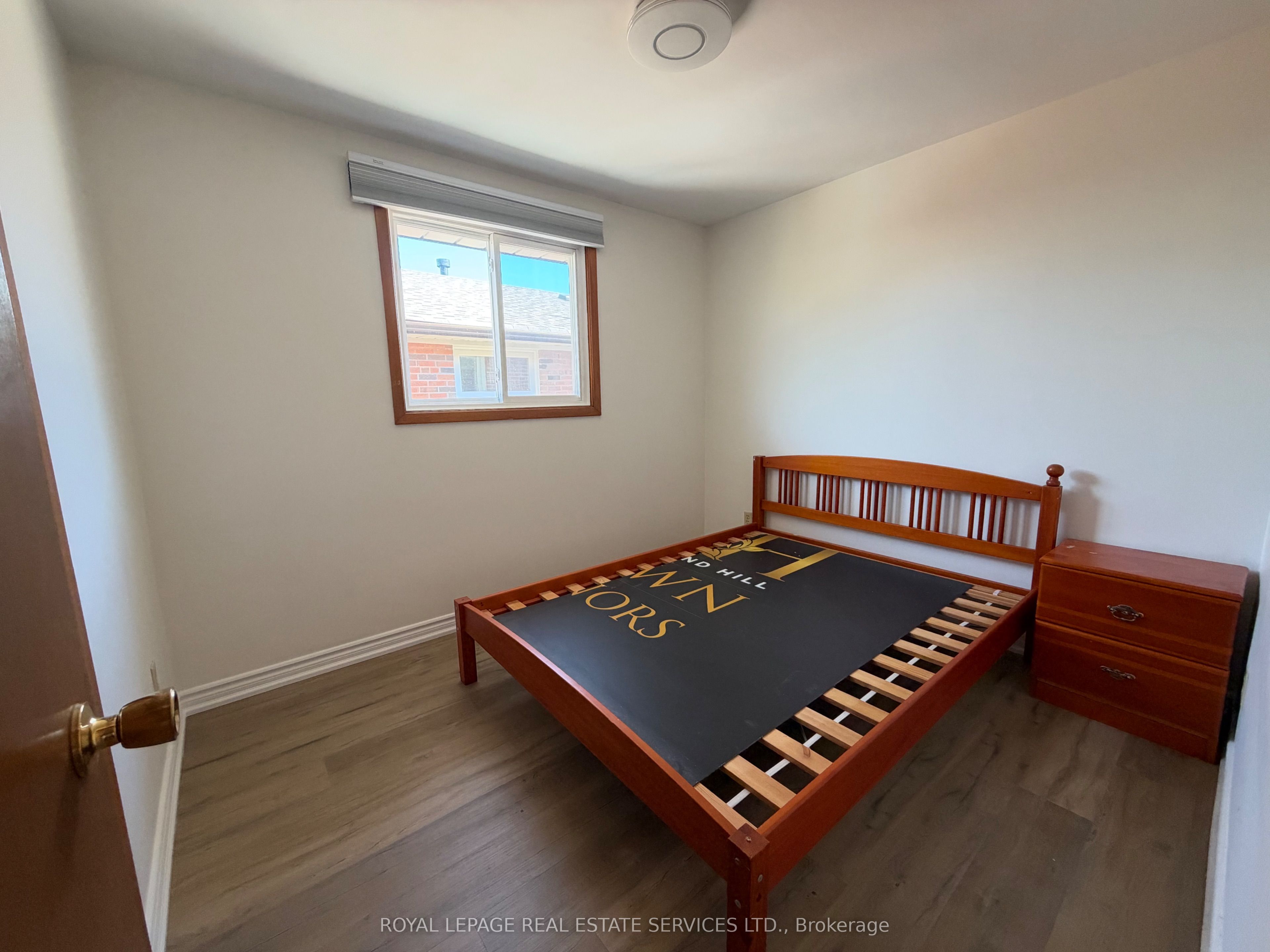 66 Terryhill Crescent Upper Property Photo 14