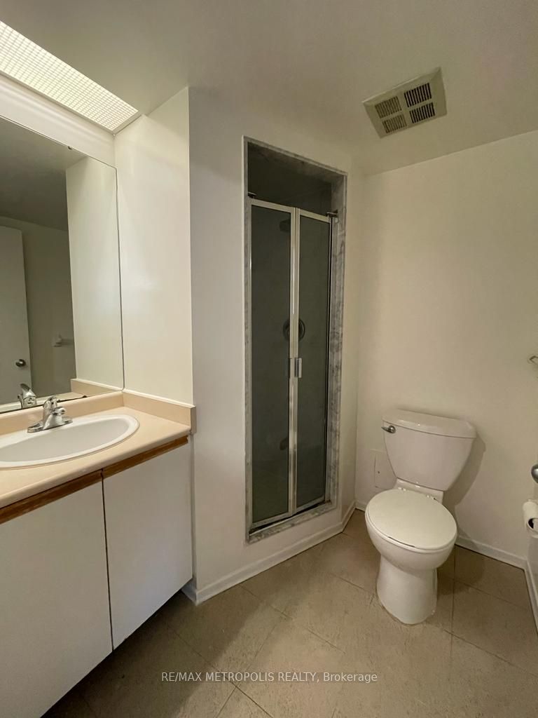 2460 Eglinton Avenue E 1412 Property Photo 9