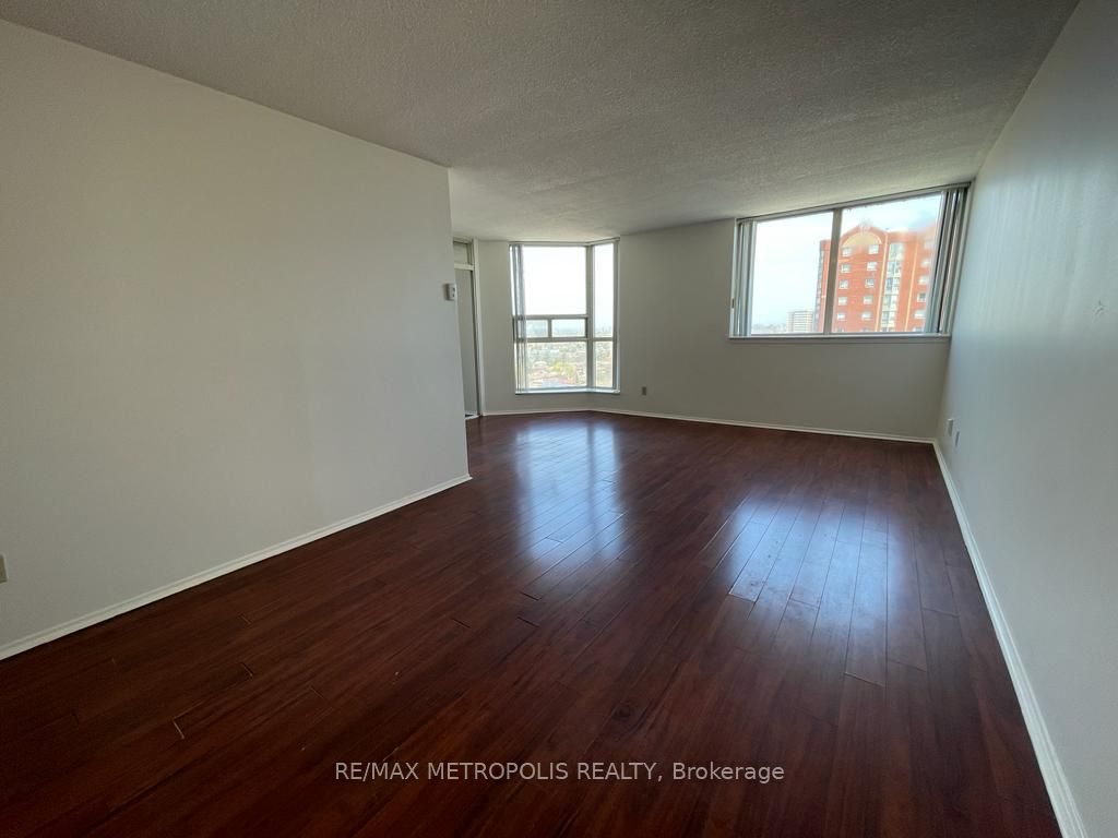 2460 Eglinton Avenue E 1412 Property Photo 10