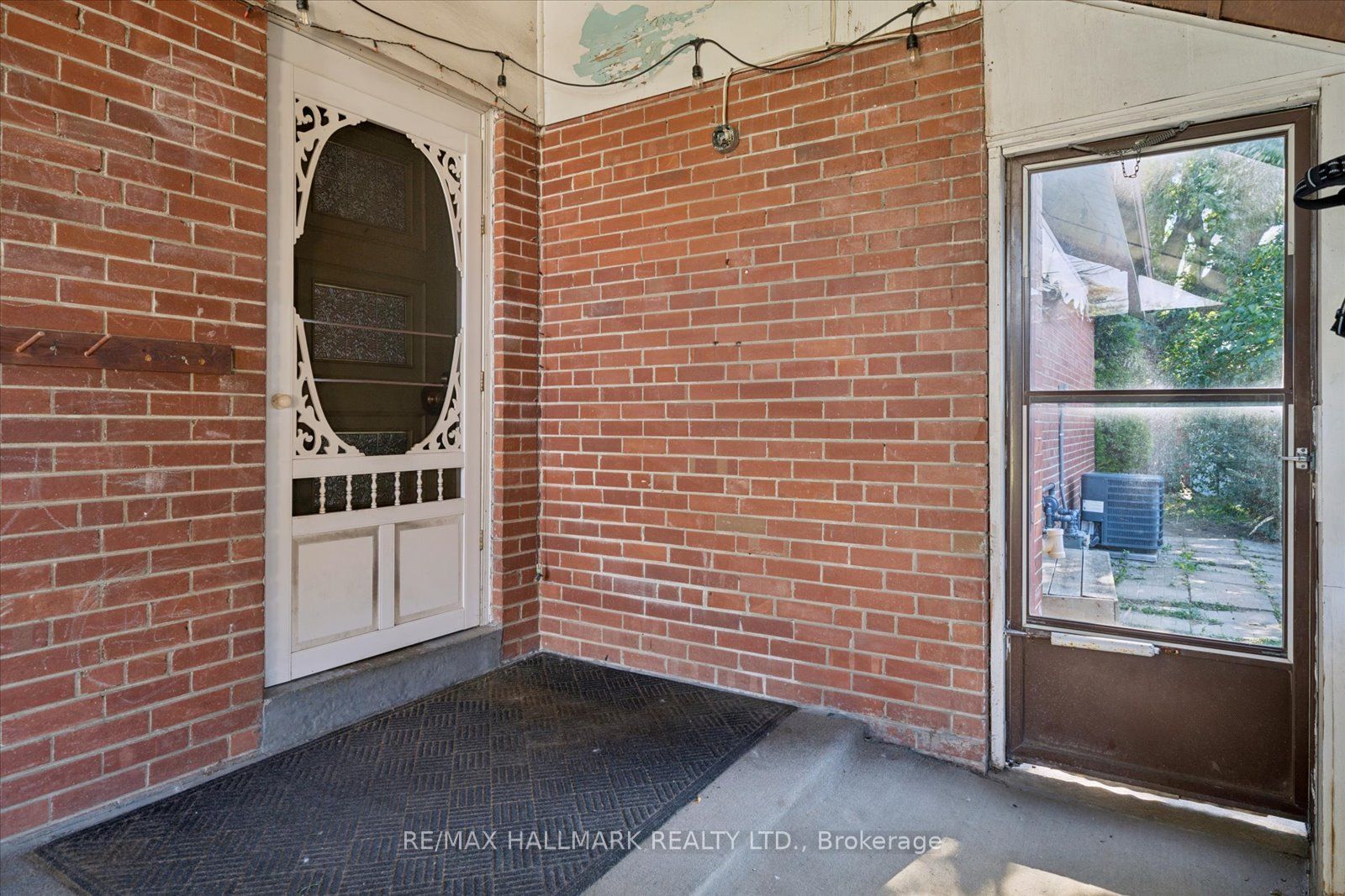 73 Deerfield Road Property Photo 4