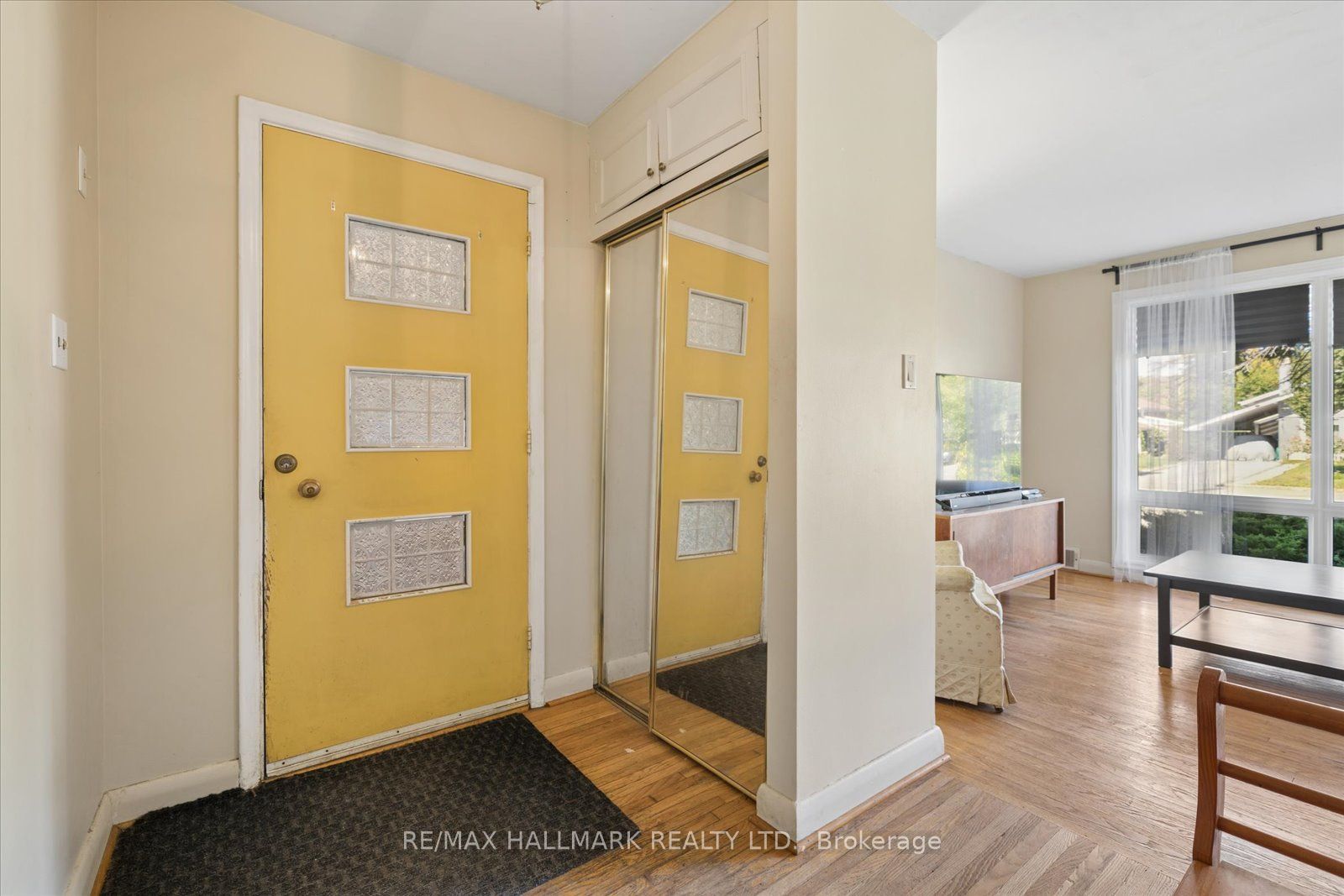 73 Deerfield Road Property Photo 7
