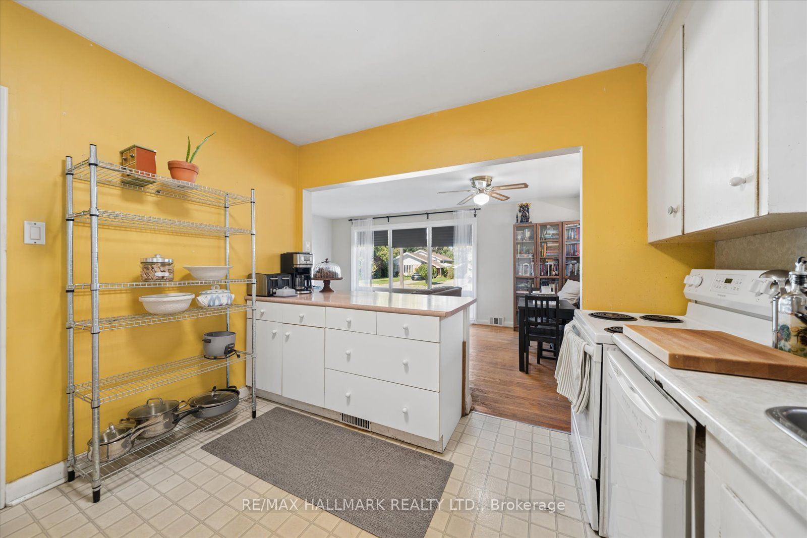 73 Deerfield Road Property Photo 19