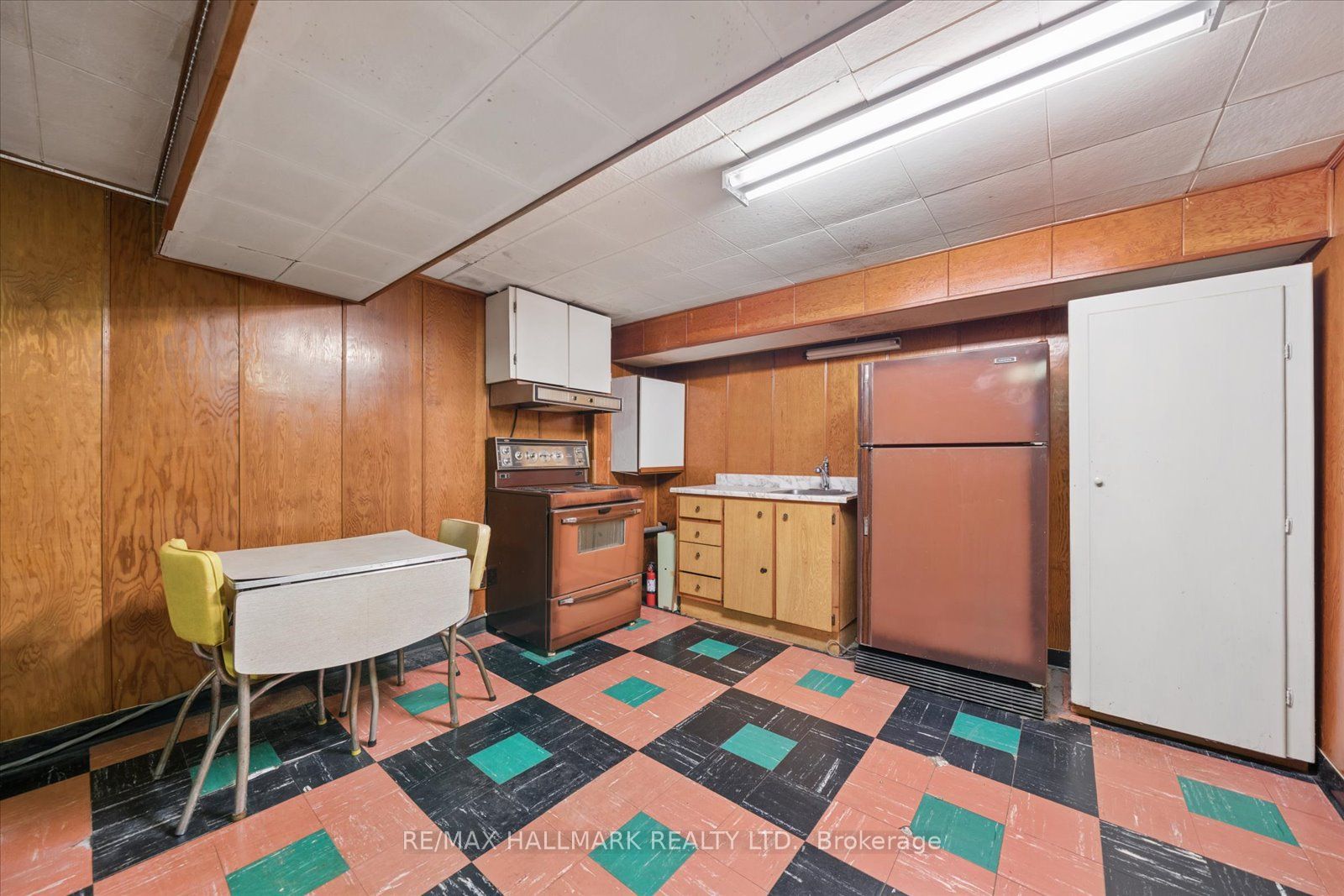 73 Deerfield Road Property Photo 37