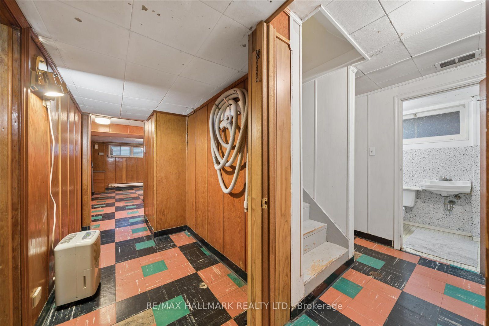 73 Deerfield Road Property Photo 43