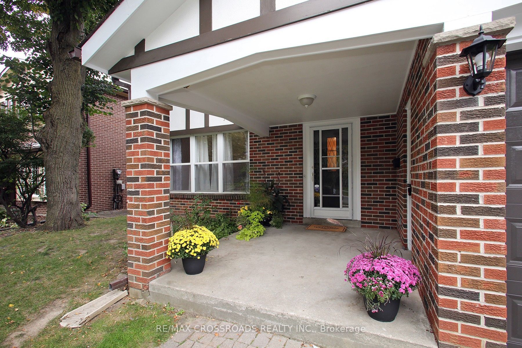 57 Kimberdale Crescent Property Photo 3