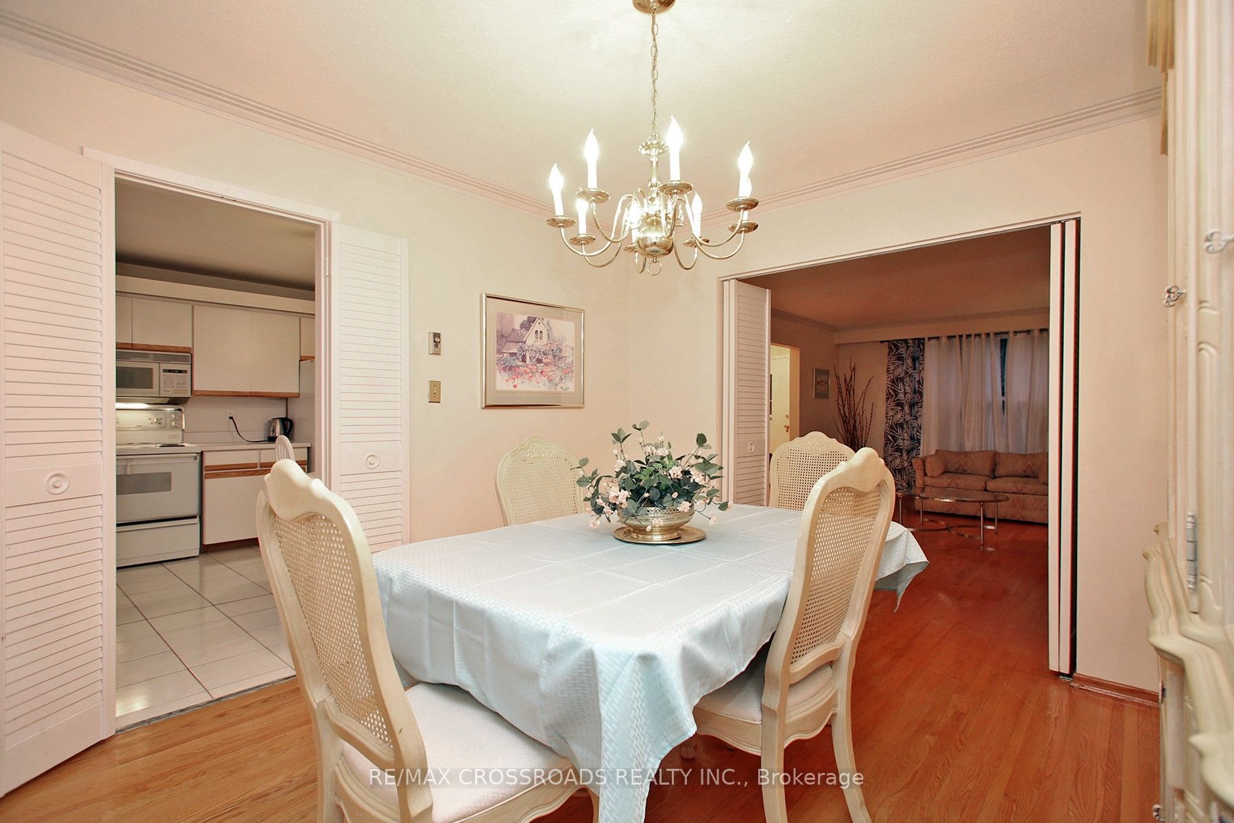 57 Kimberdale Crescent Property Photo 8