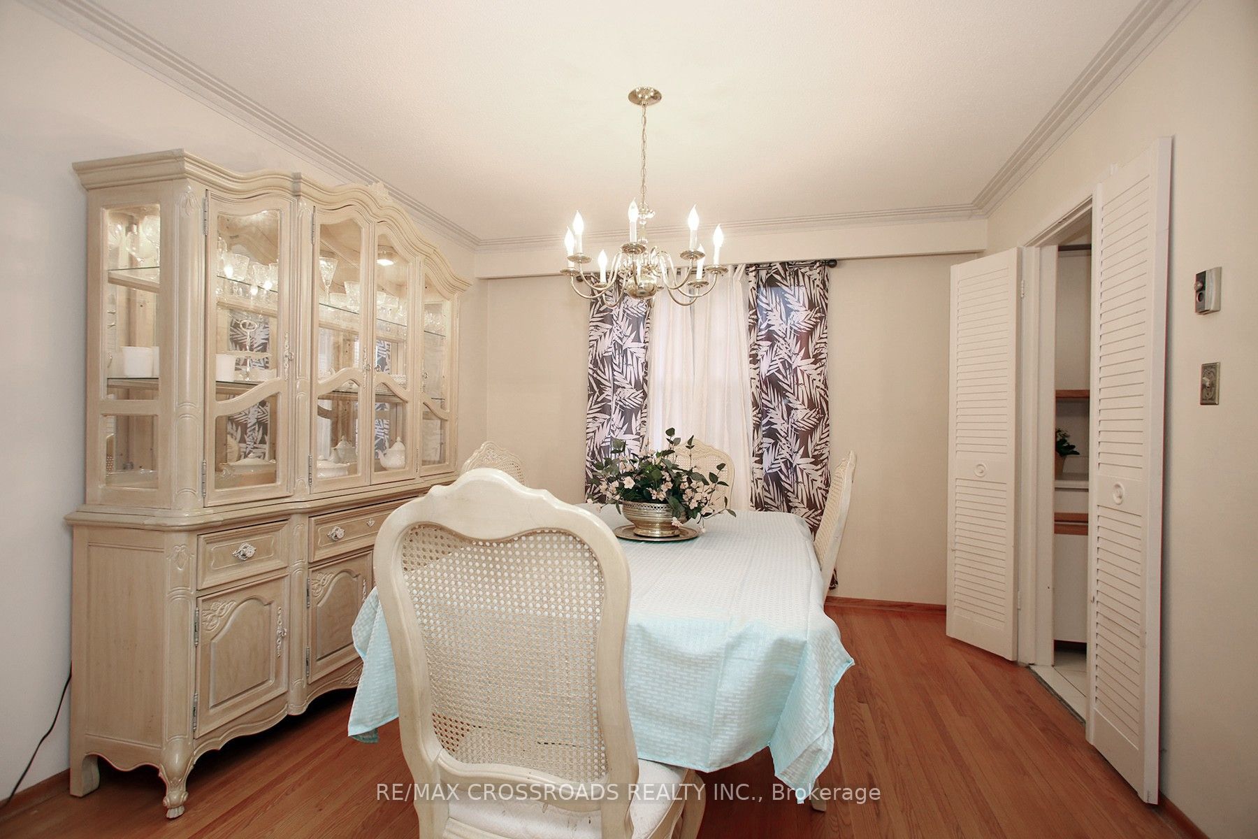 57 Kimberdale Crescent Property Photo 9