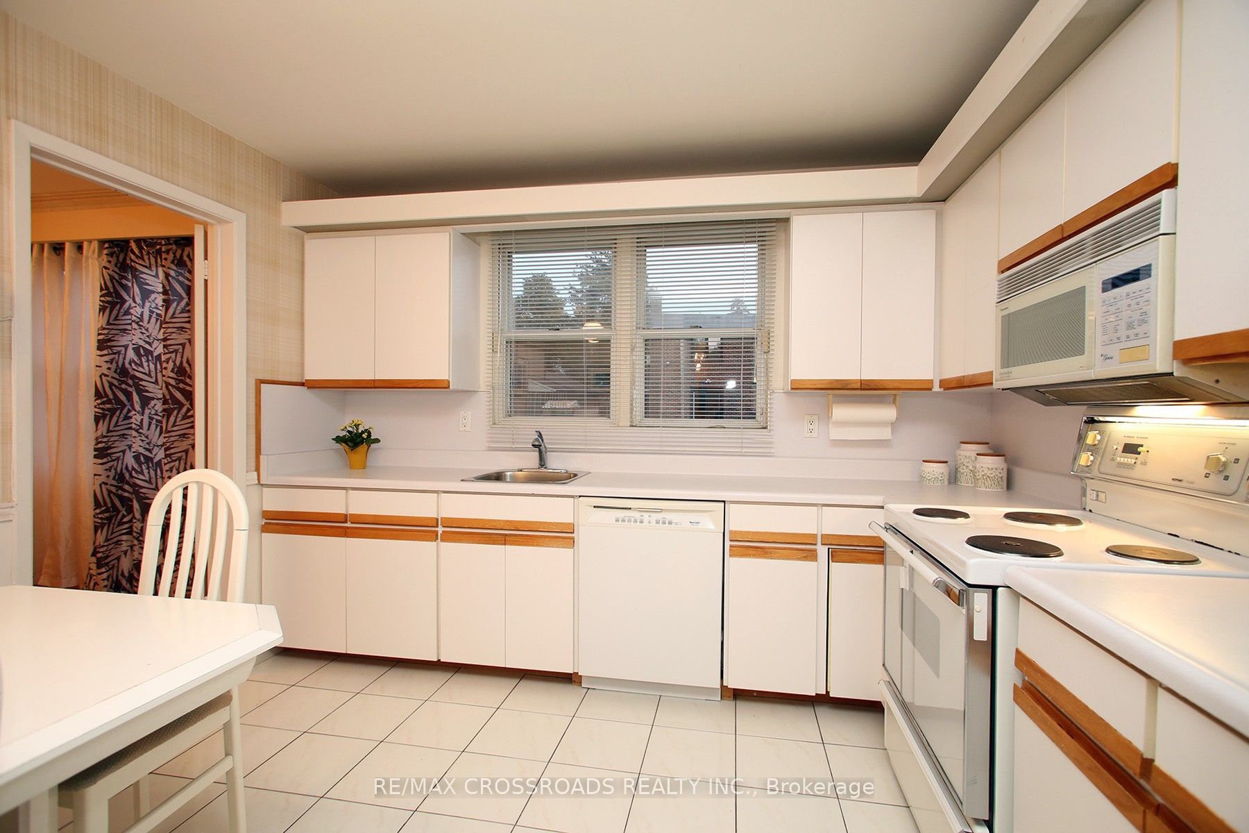 57 Kimberdale Crescent Property Photo 12