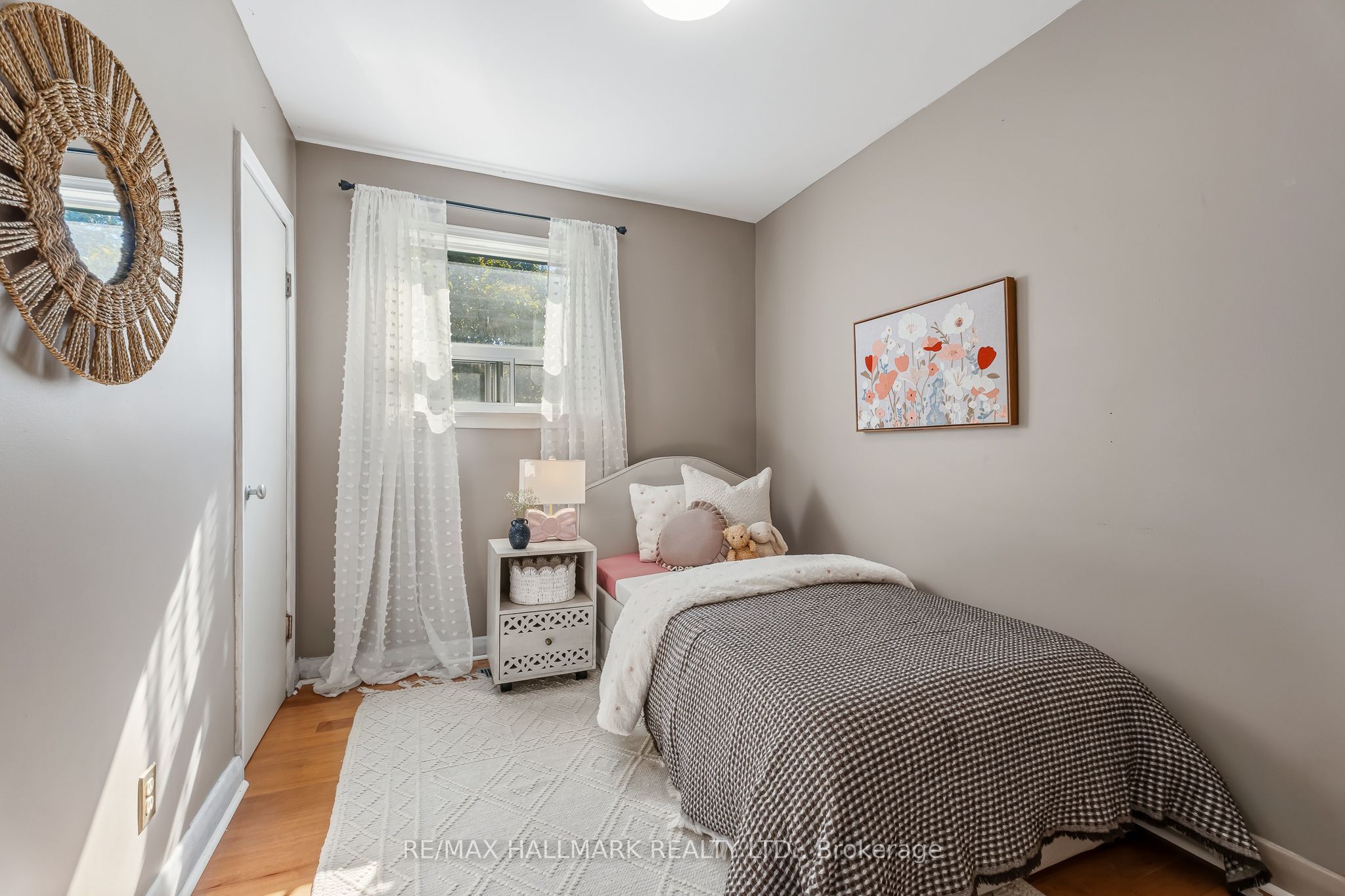 3 Armada Court Property Photo 18