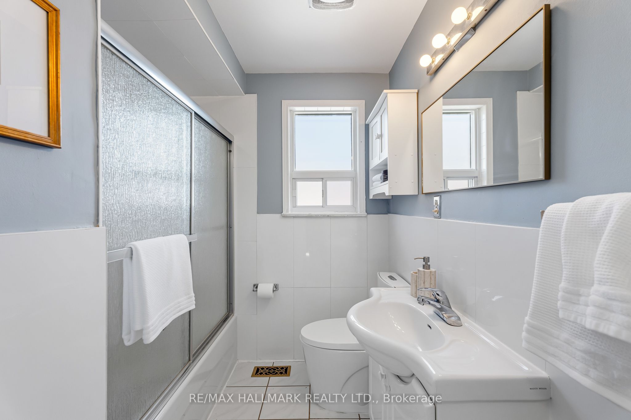 3 Armada Court Property Photo 19