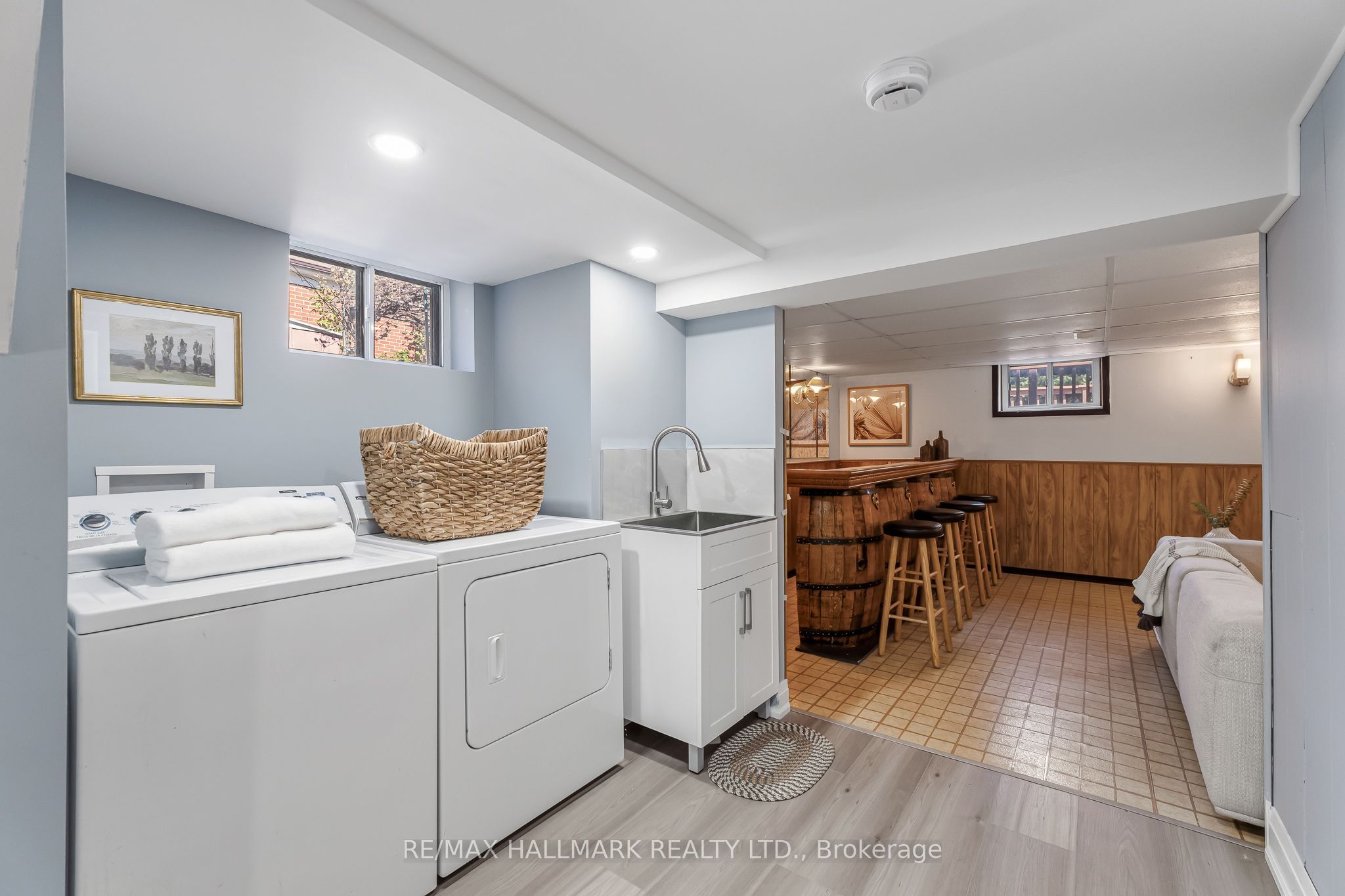 3 Armada Court Property Photo 27