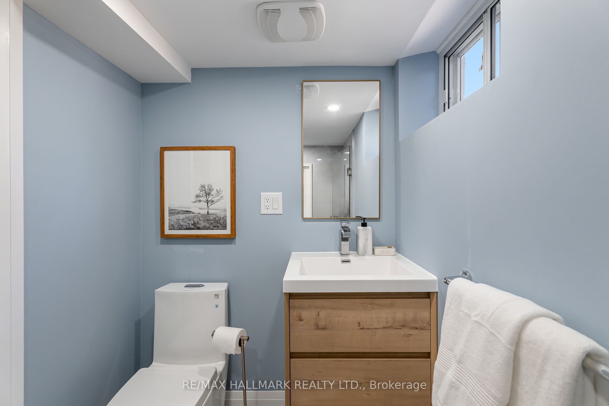 3 Armada Court Property Photo 36