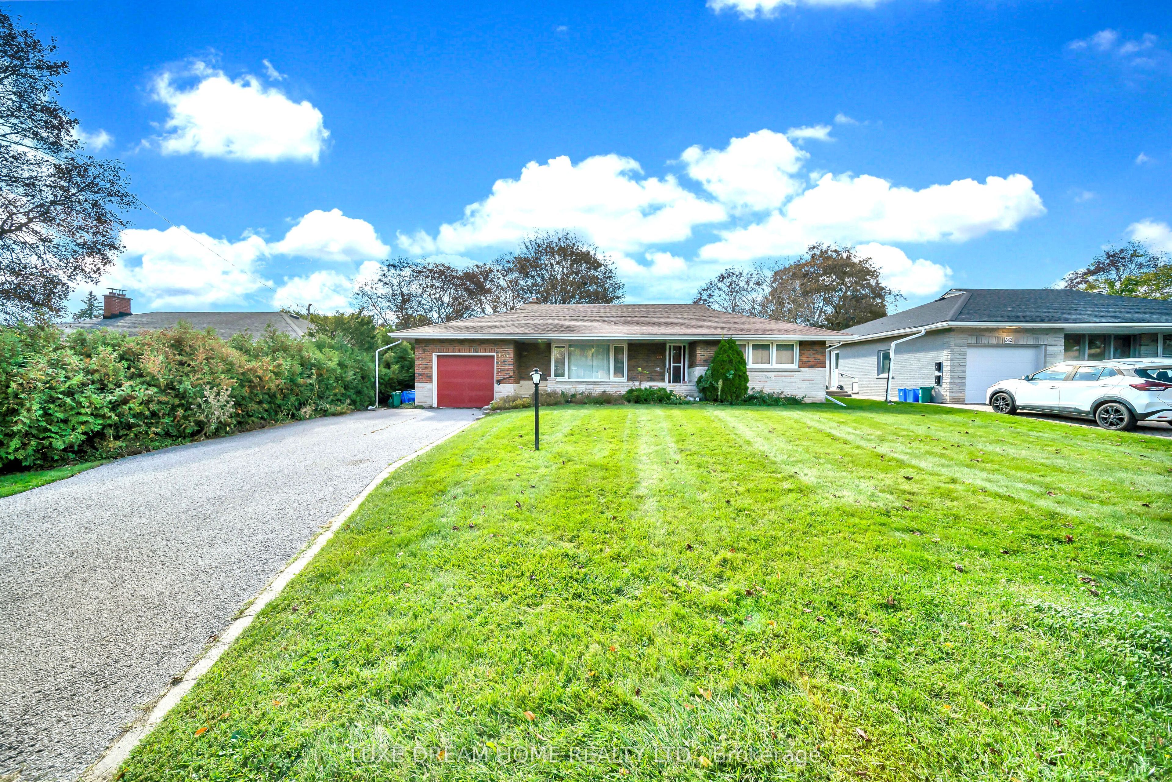 834 Law Street Property Photo 1