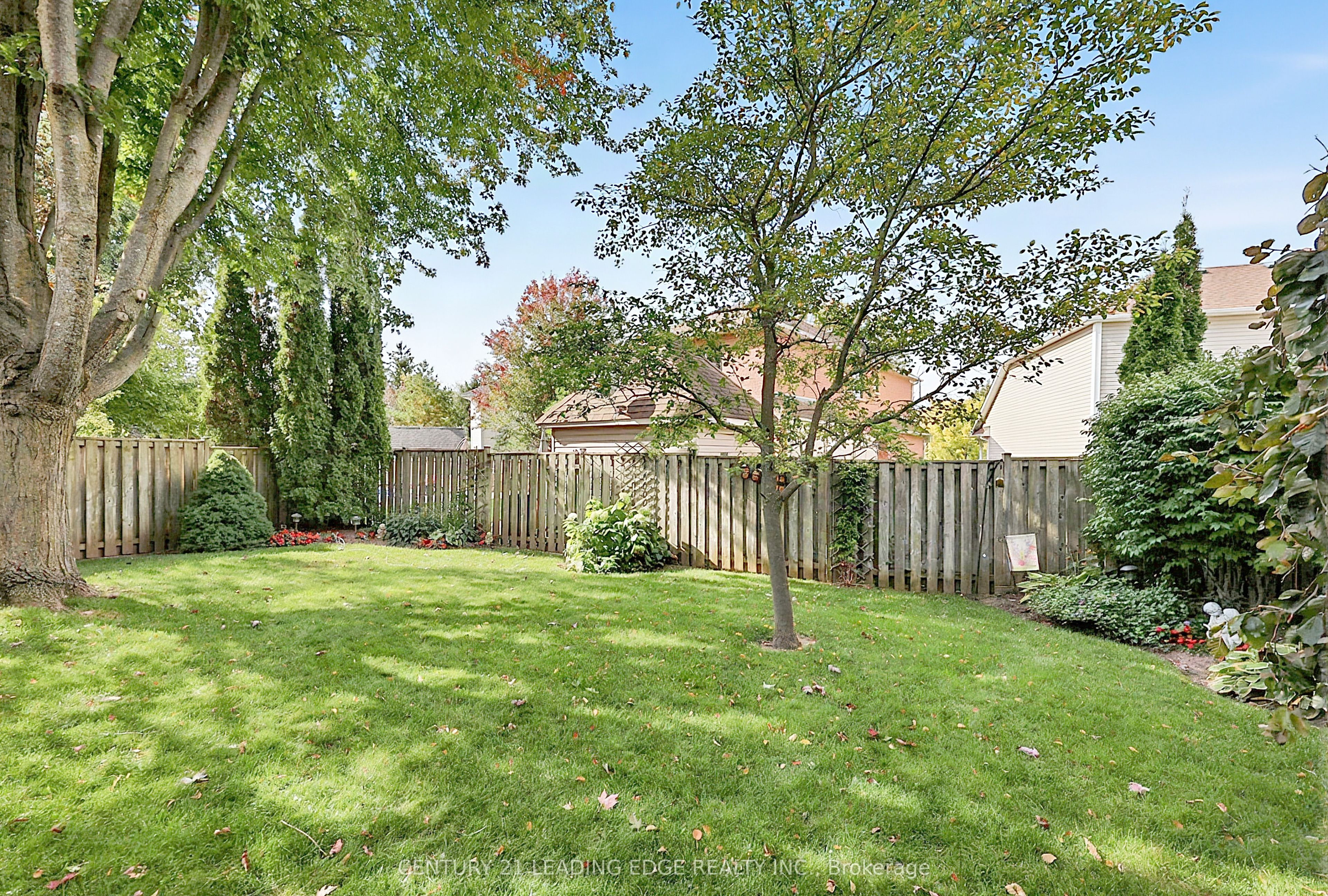 14 Watford Street Property Photo 48