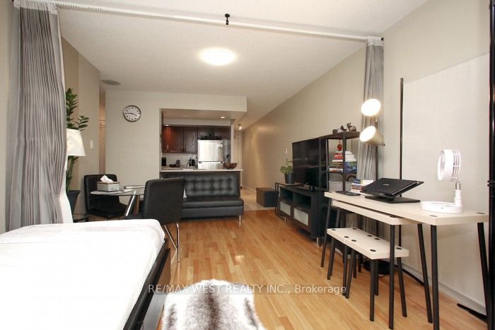 125 Omni Drive W 339 Property Photo 6