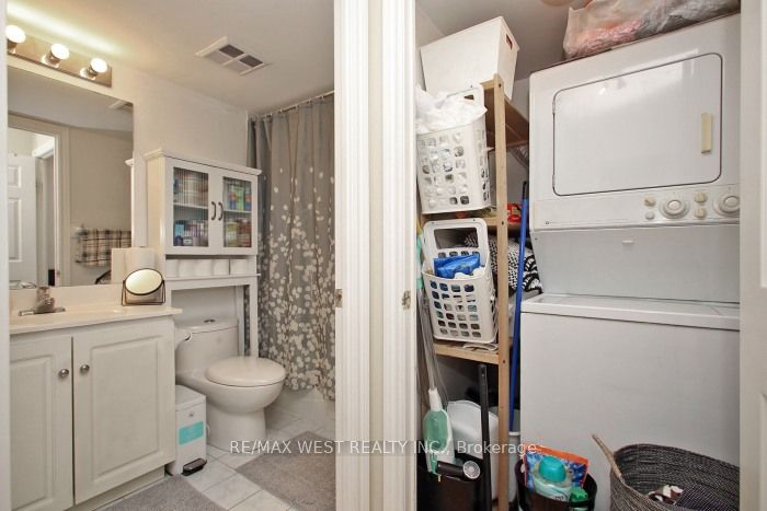 125 Omni Drive W 339 Property Photo 16