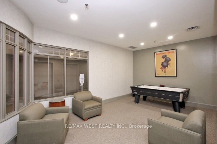 125 Omni Drive W 339 Property Photo 18