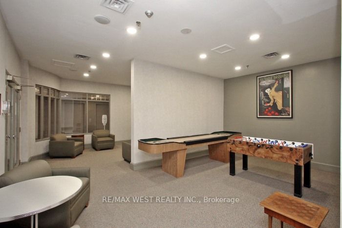 125 Omni Drive W 339 Property Photo 21