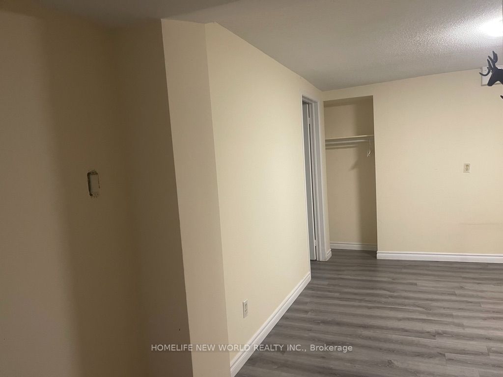53 Terryhill Crescent #bsmt Property Photo 9