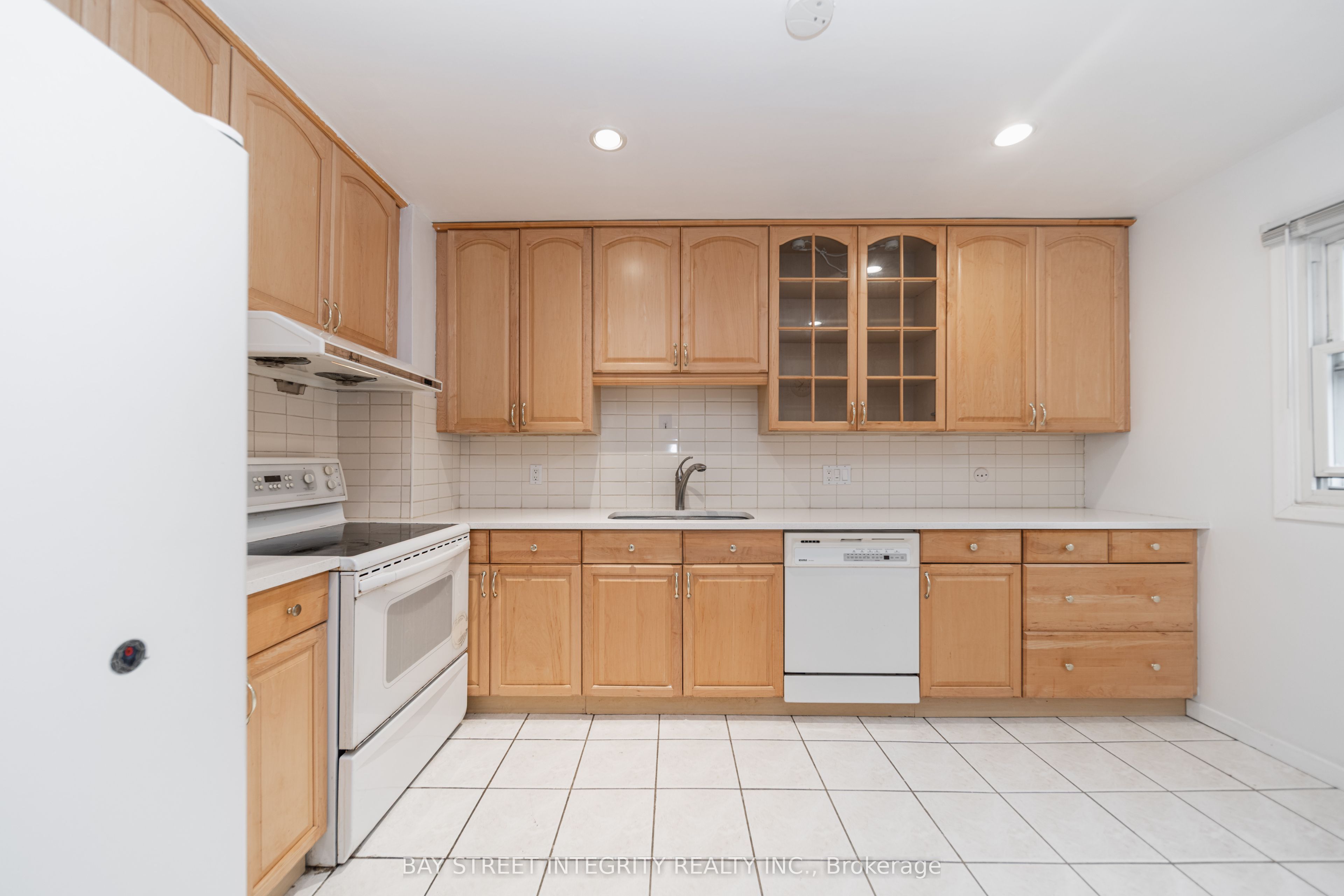 6 Sandy Haven Drive Property Photo 2