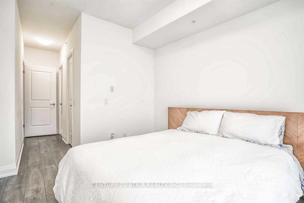 3655 Kingston Road 503 Property Photo 16