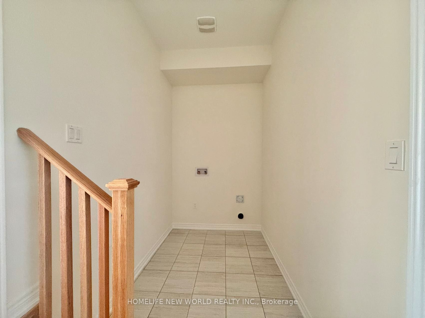 2857 Whites Road Property Photo 5