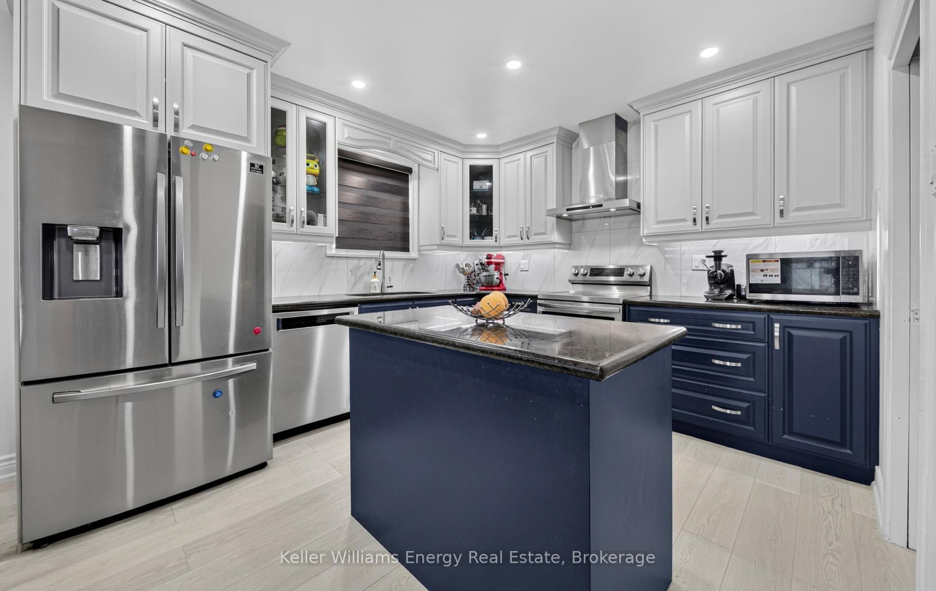 657 Taylor Avenue Property Photo 15