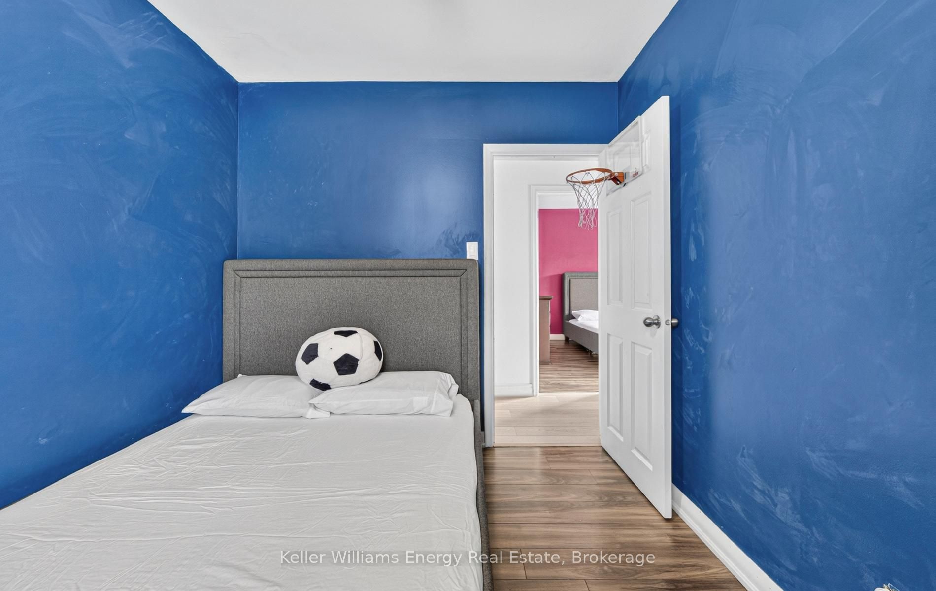 657 Taylor Avenue Property Photo 20