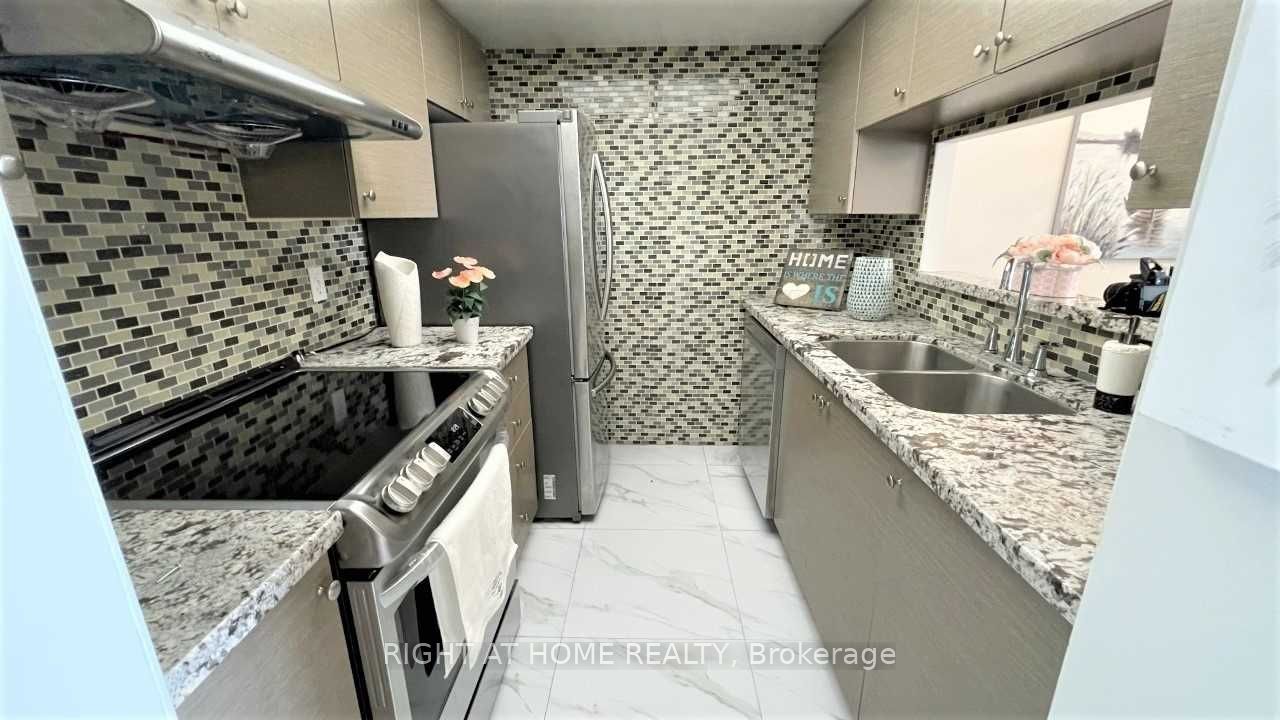 1470 Midland Avenue Property Photo 4