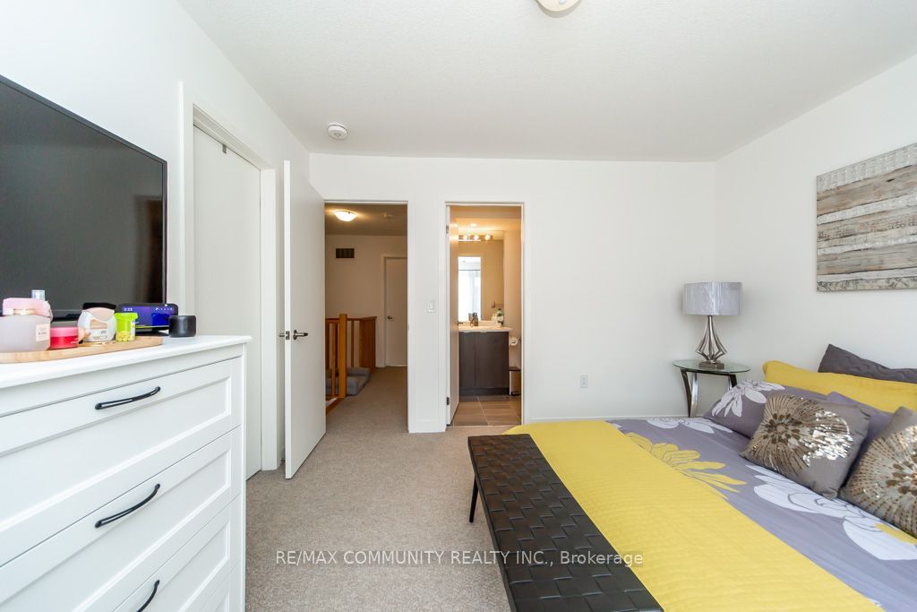1525 Kingston Road 103 Property Photo 15