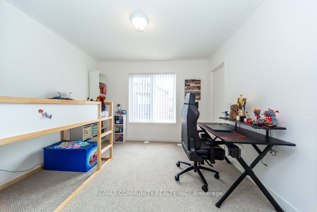 1525 Kingston Road 103 Property Photo 17