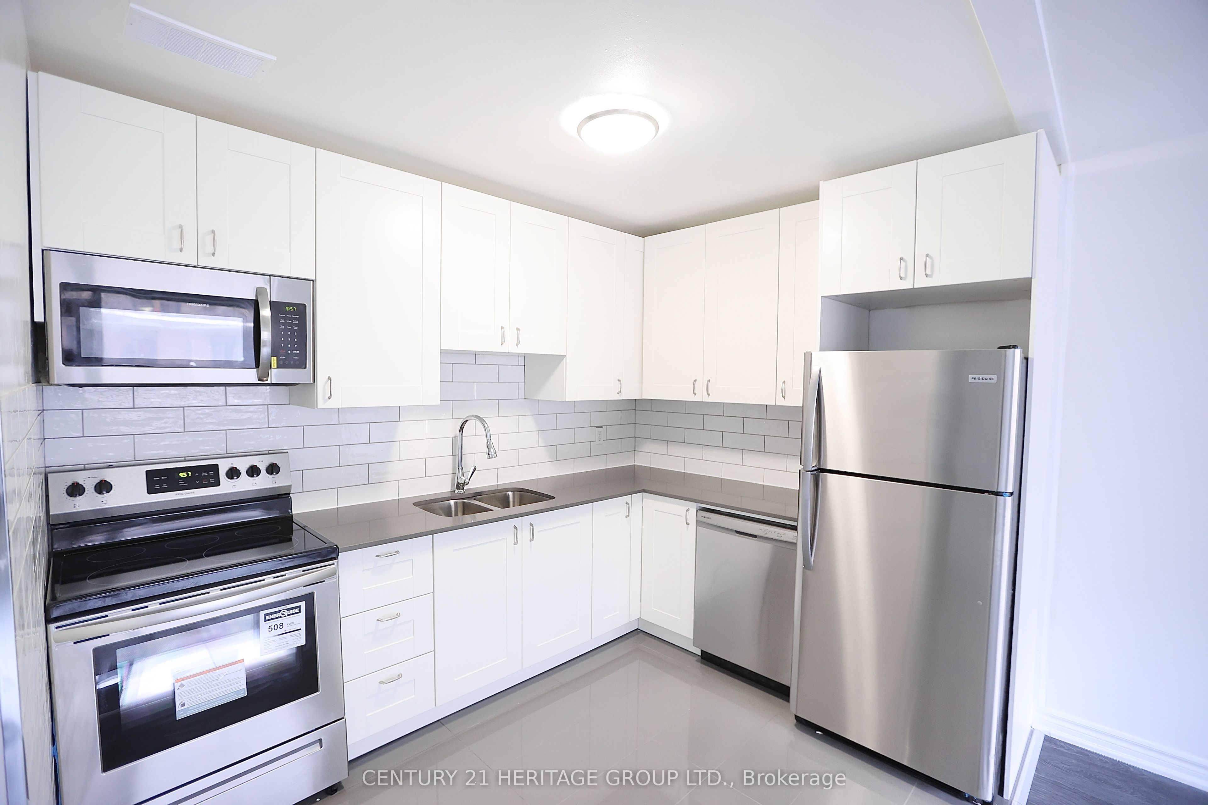 3101 Eglinton Avenue E 211 Property Photo 5